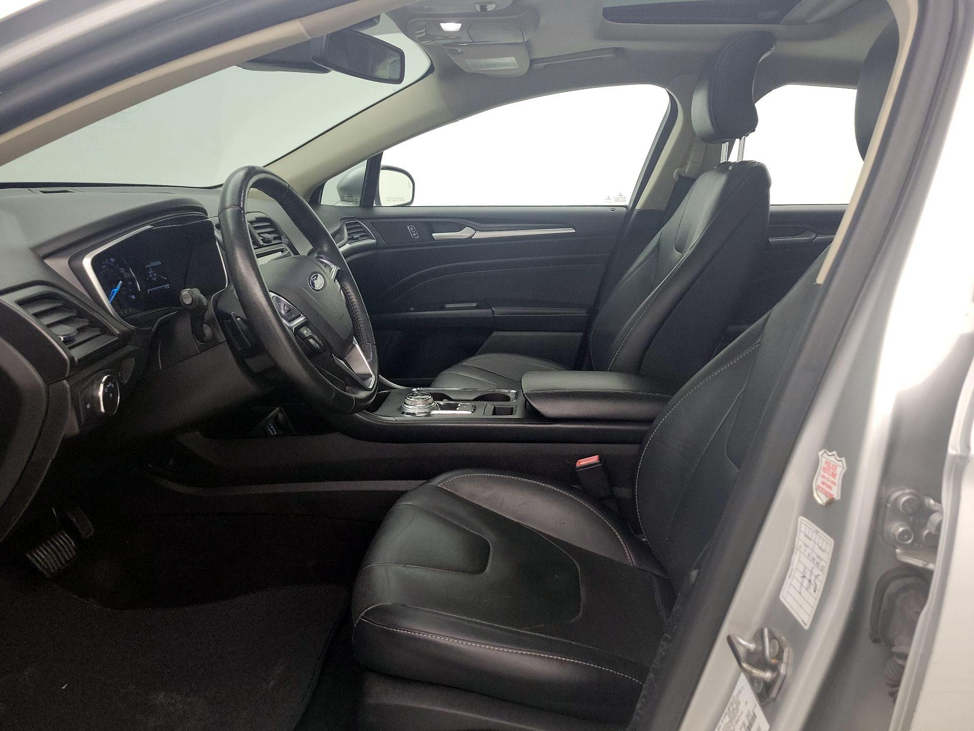 Thumbnail: 2019 Ford Fusion - 11