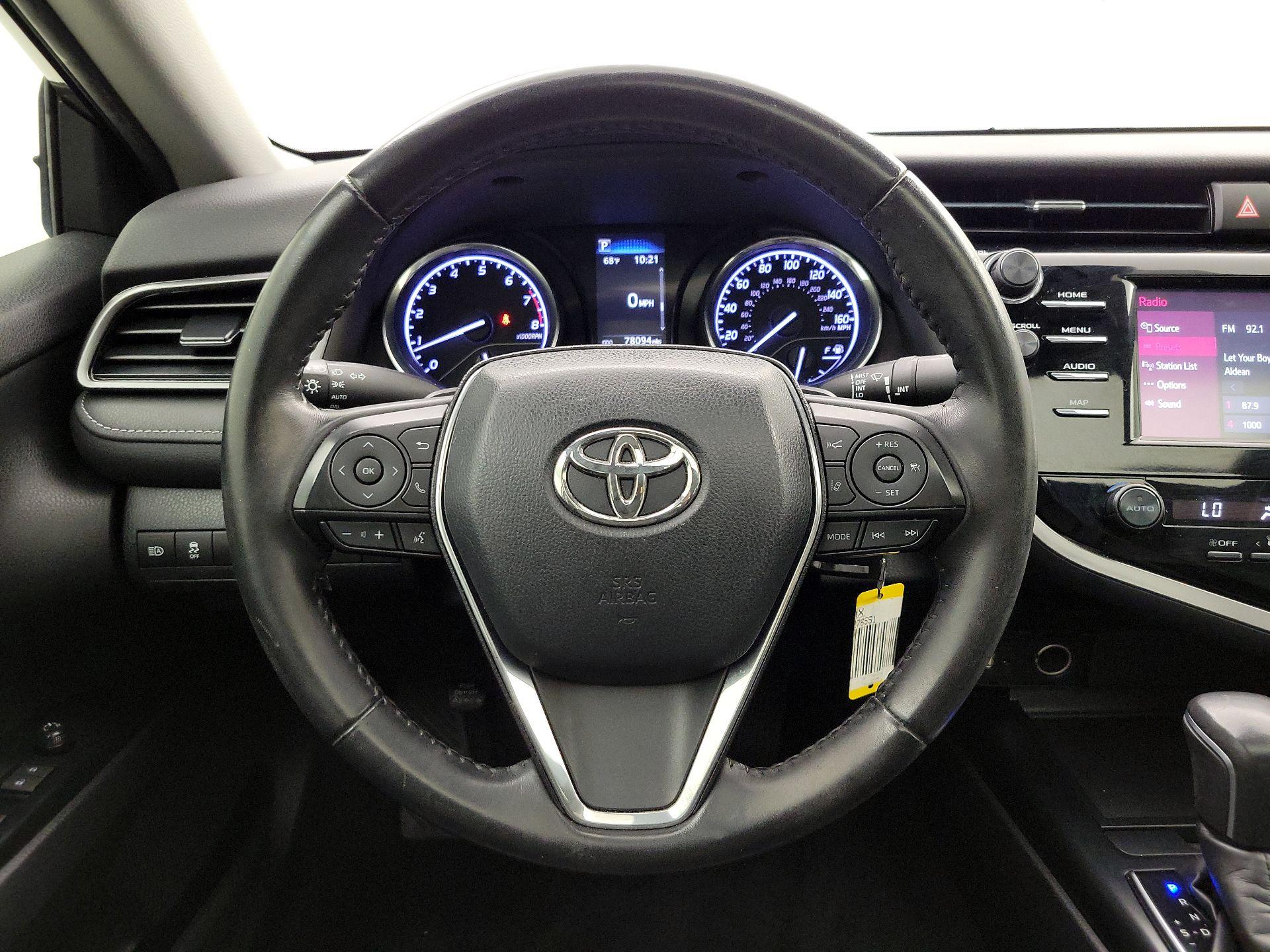 Thumbnail: 2019 Toyota Camry - 10