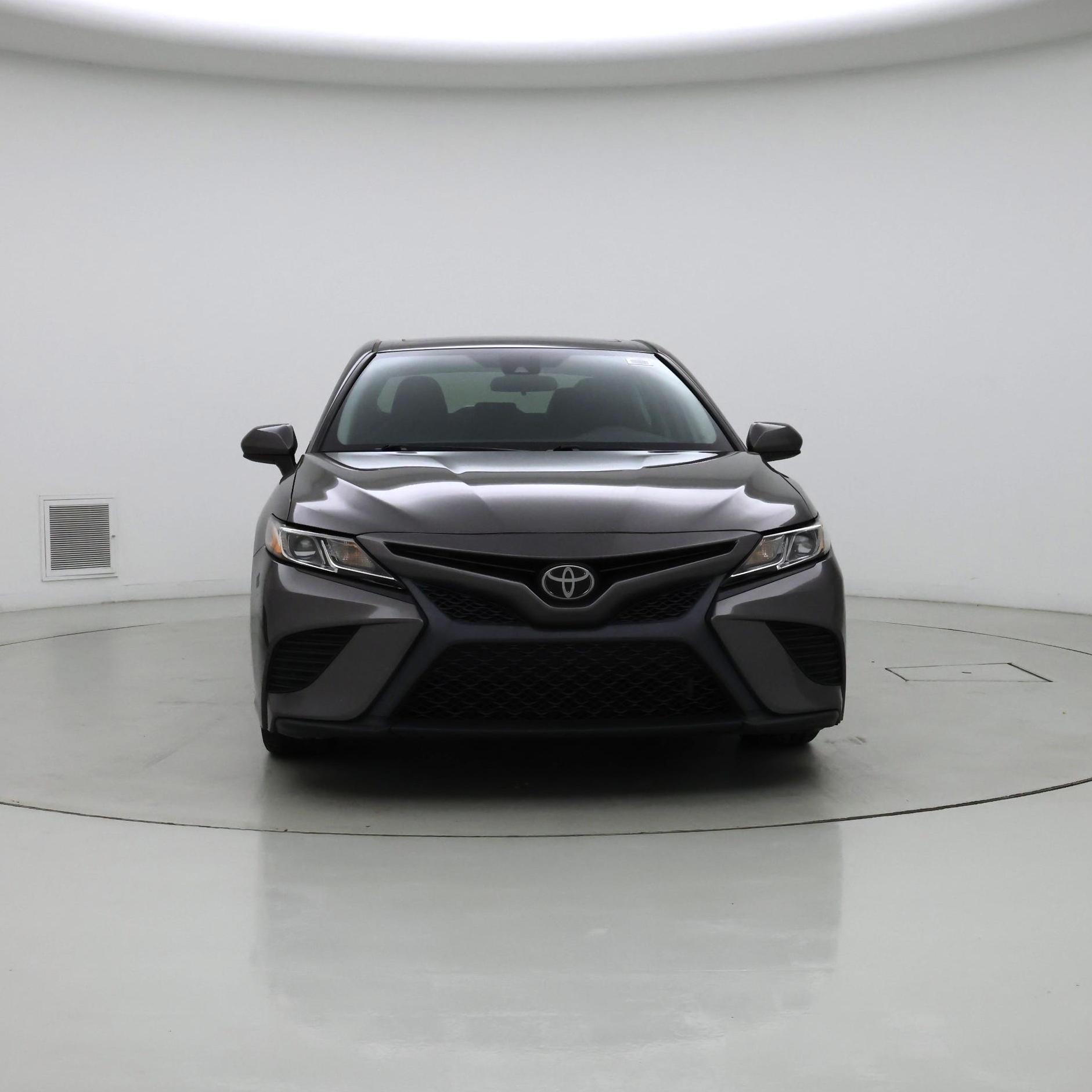 Thumbnail: 2019 Toyota Camry - 5