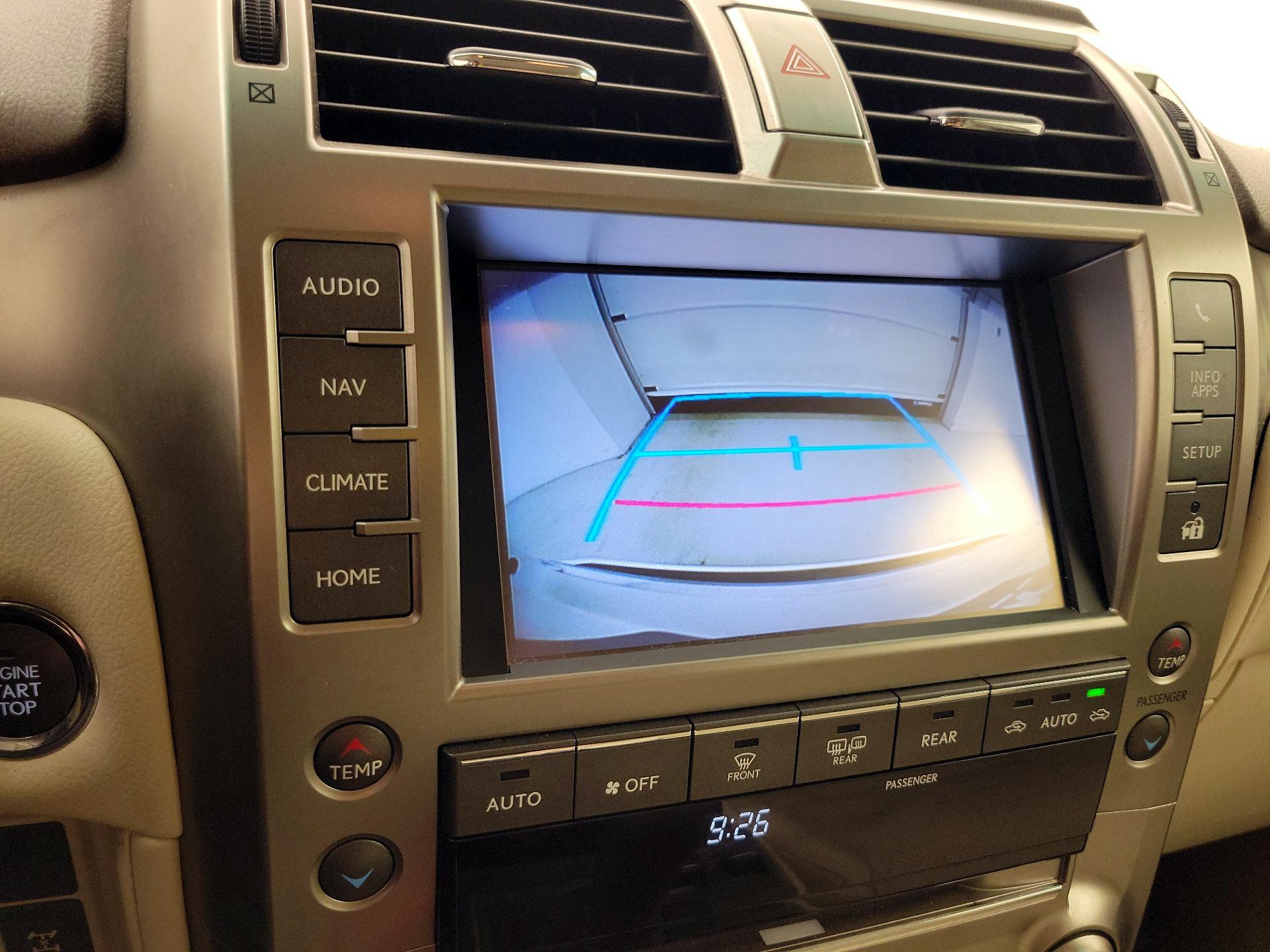Thumbnail: 2016 Lexus GX - 14