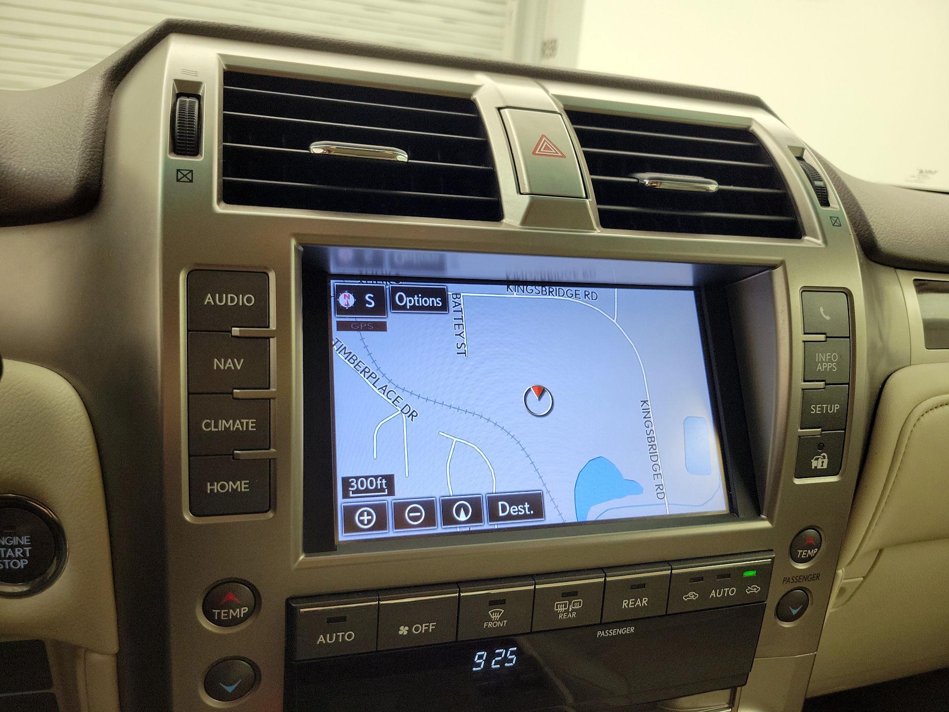 Thumbnail: 2016 Lexus GX - 15