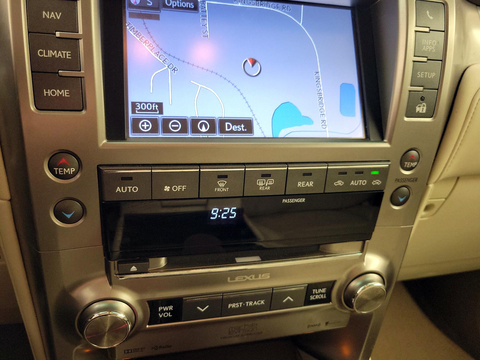 Thumbnail: 2016 Lexus GX - 16