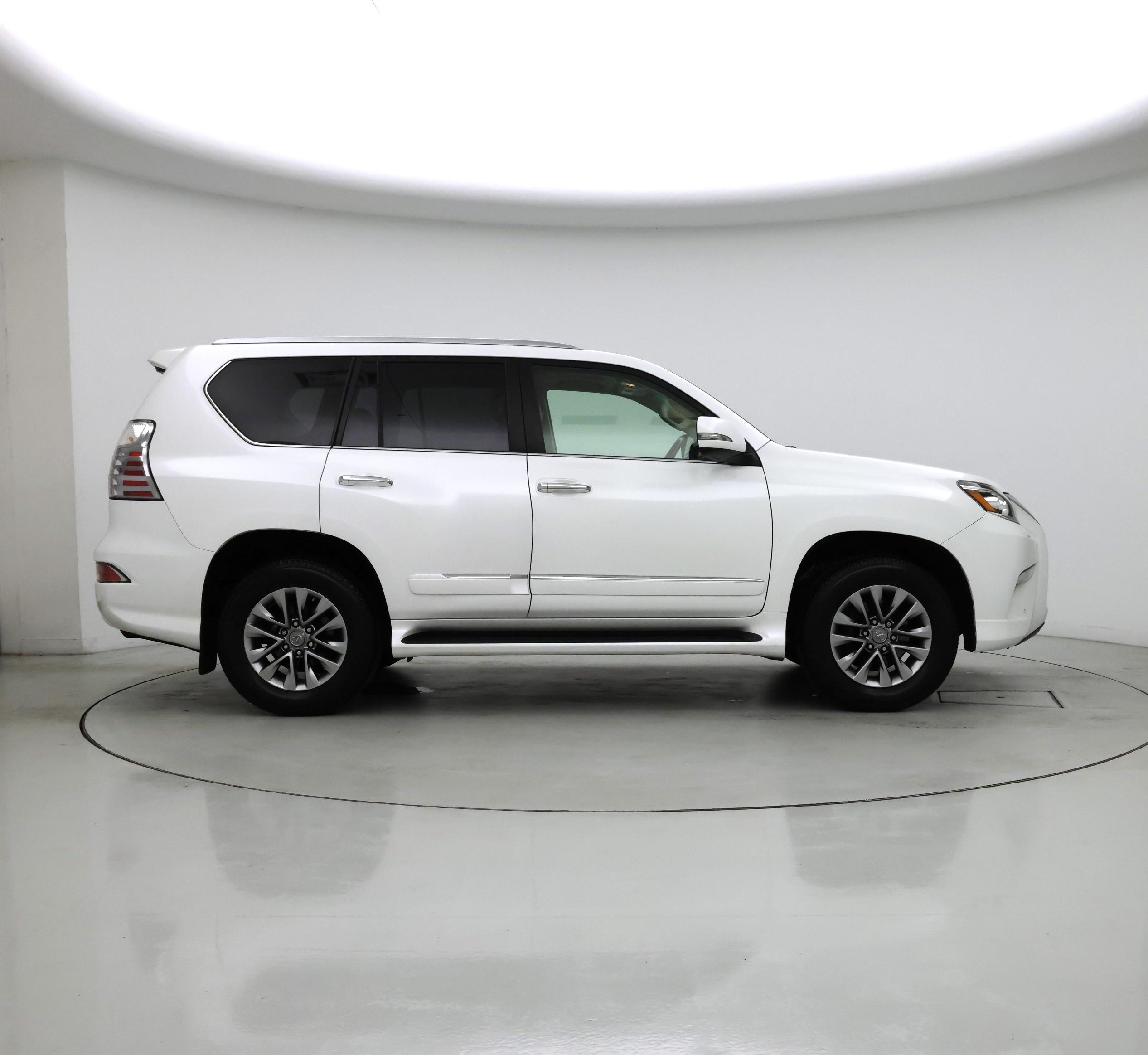 Thumbnail: 2016 Lexus GX - 7