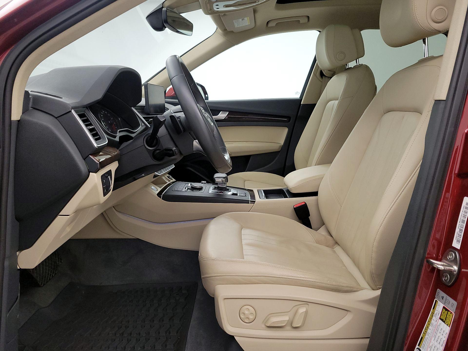 Thumbnail: 2019 Audi Q5 - 11