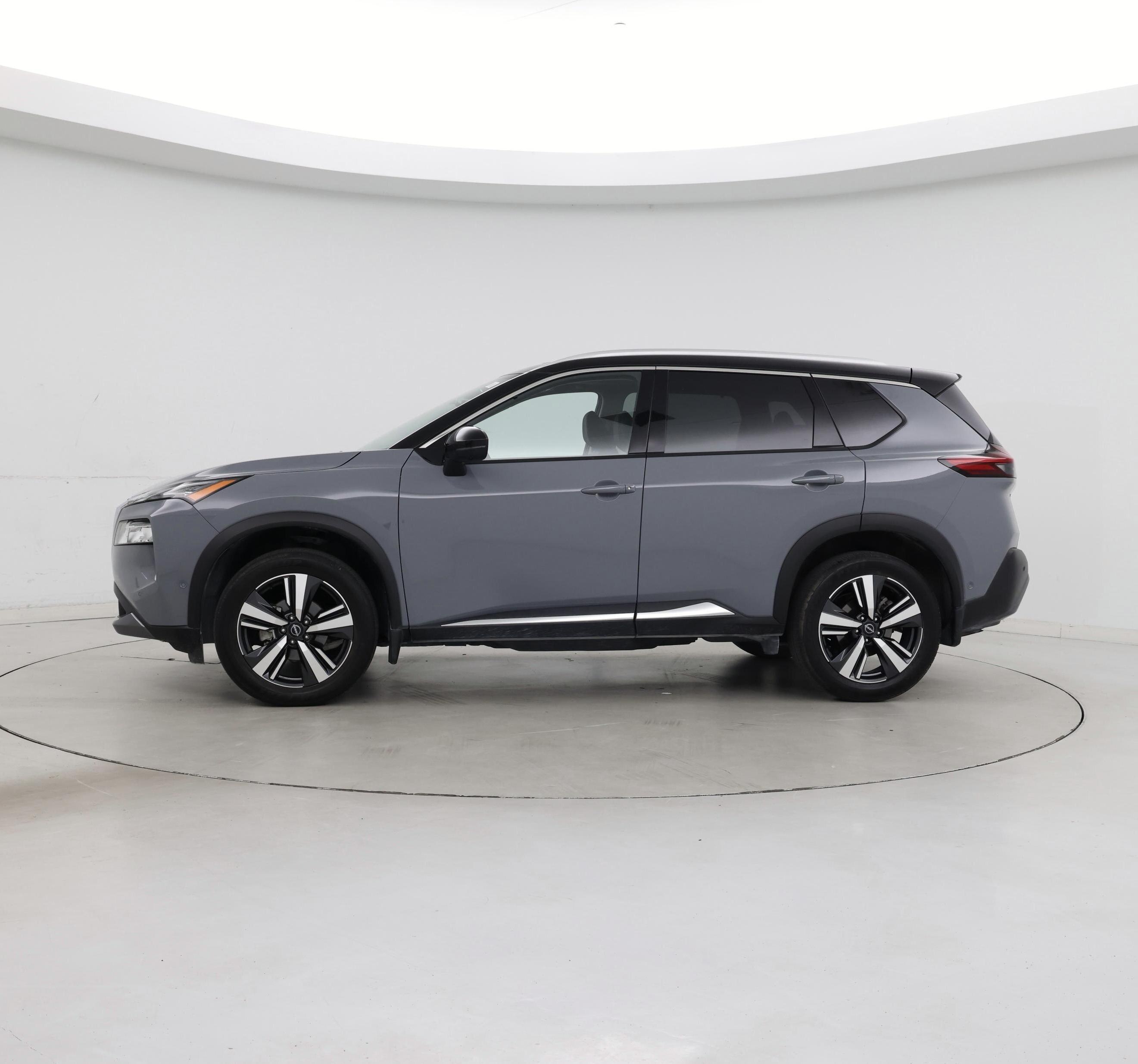 Thumbnail: 2023 Nissan Rogue - 3