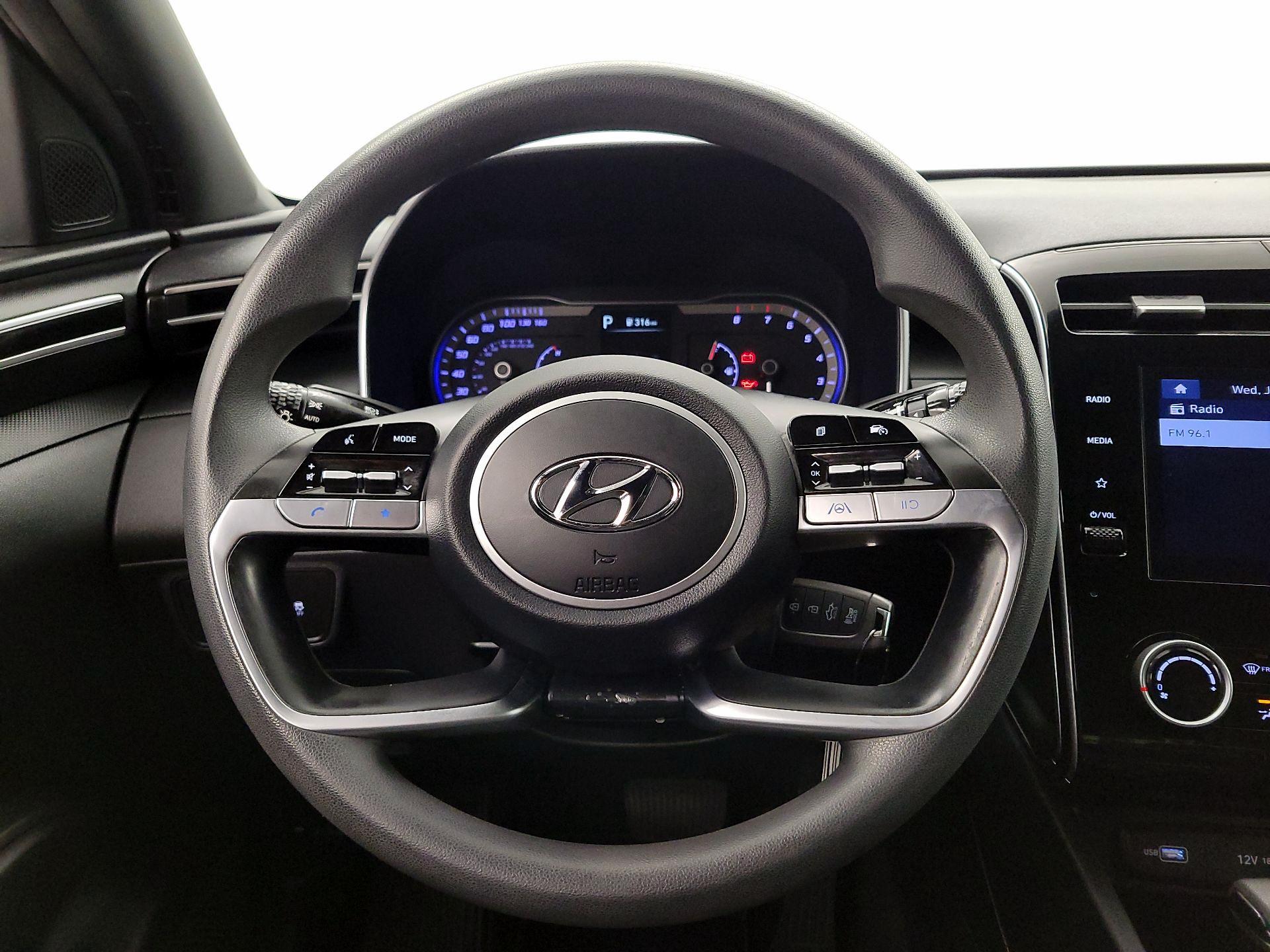 Thumbnail: 2022 Hyundai Santa Cruz - 10