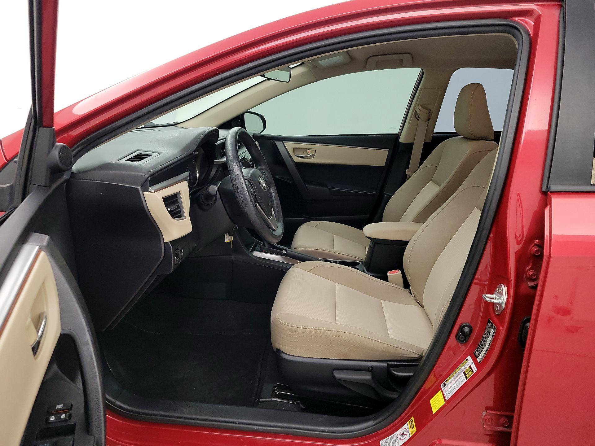 Thumbnail: 2015 Toyota Corolla - 11