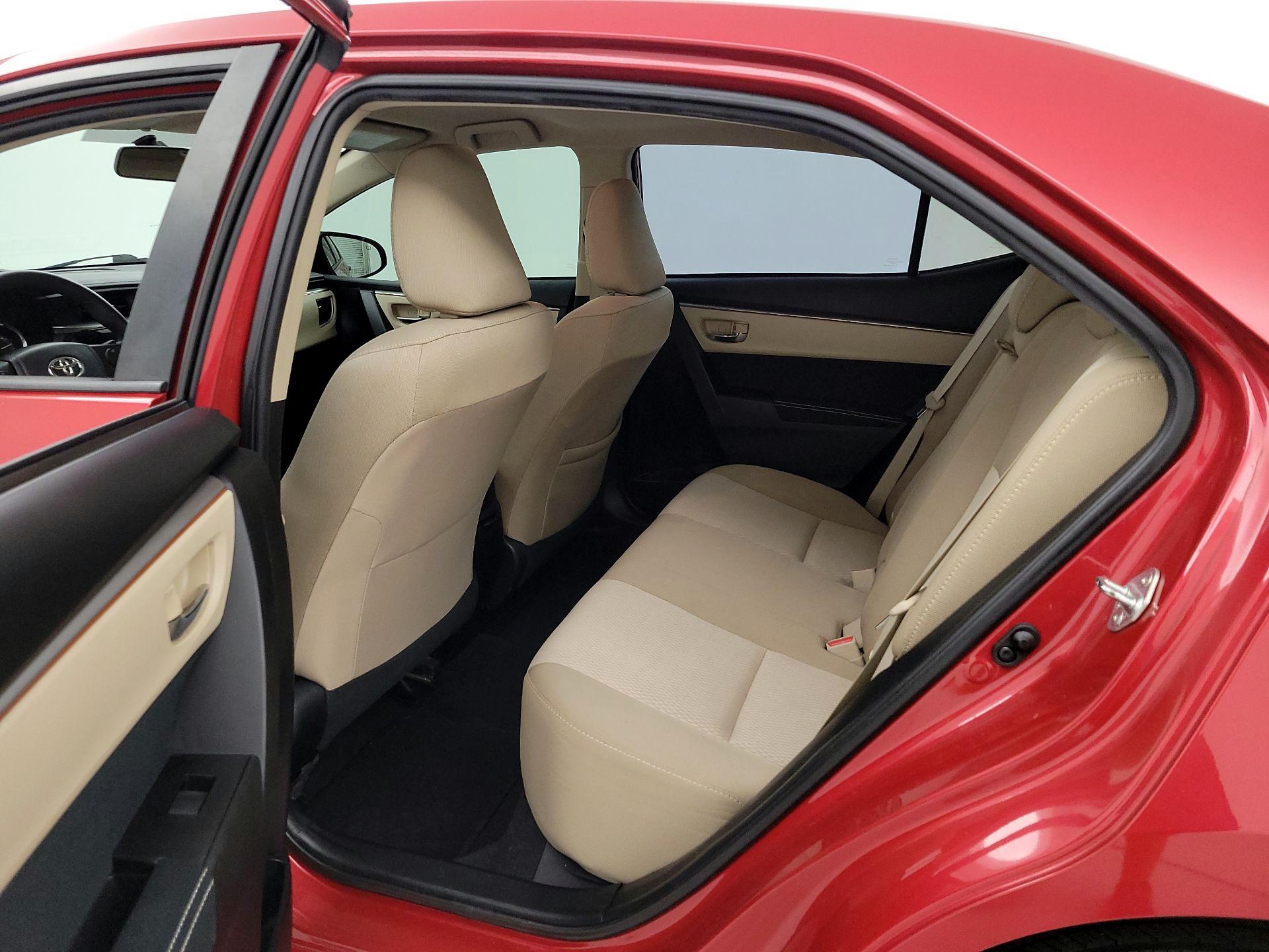 Thumbnail: 2015 Toyota Corolla - 19