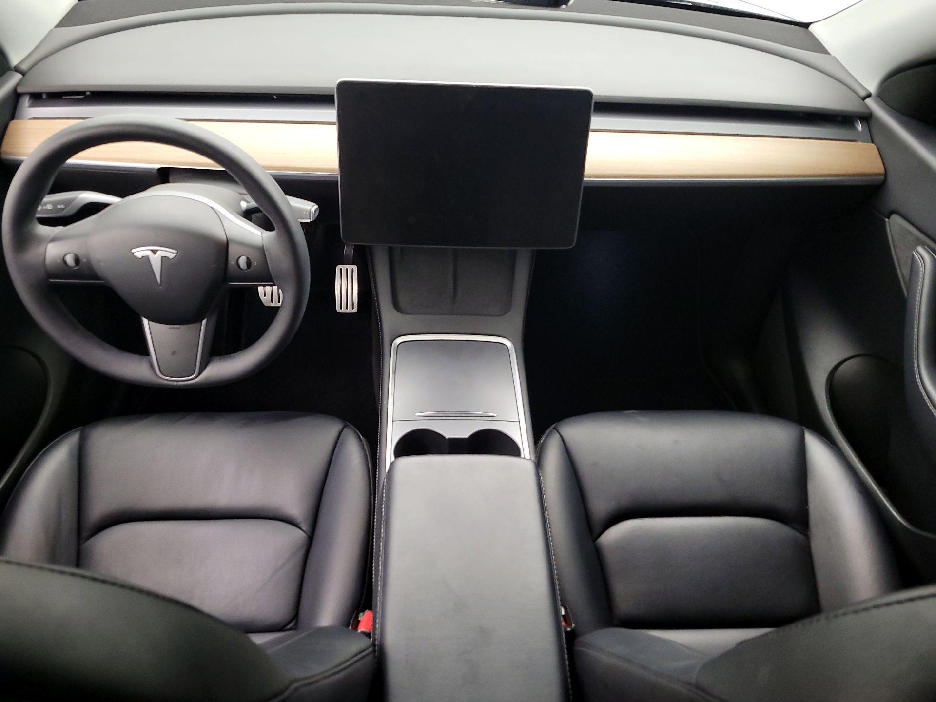 Thumbnail: 2022 Tesla Model Y - 9