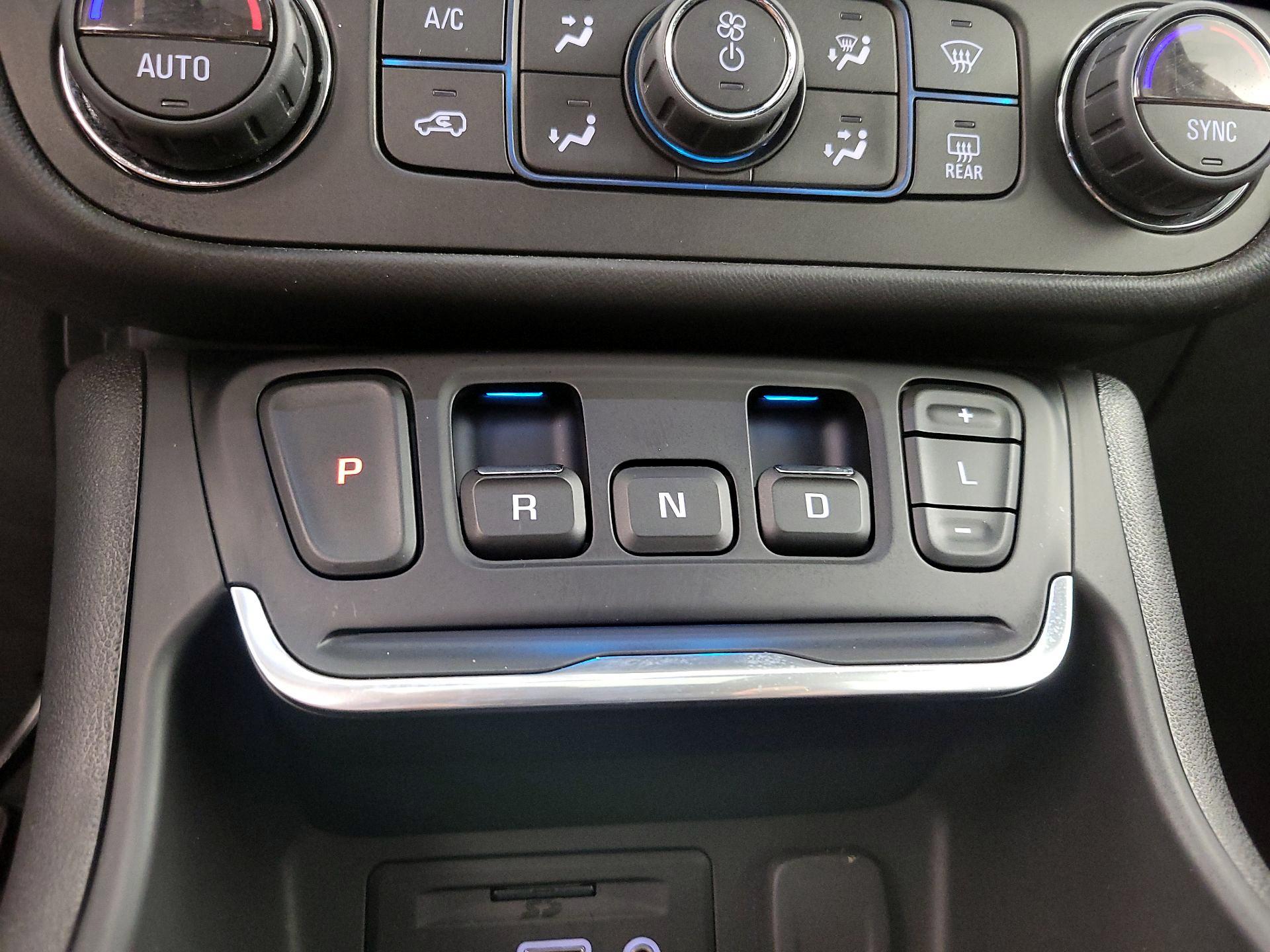 Thumbnail: 2021 GMC Terrain - 18