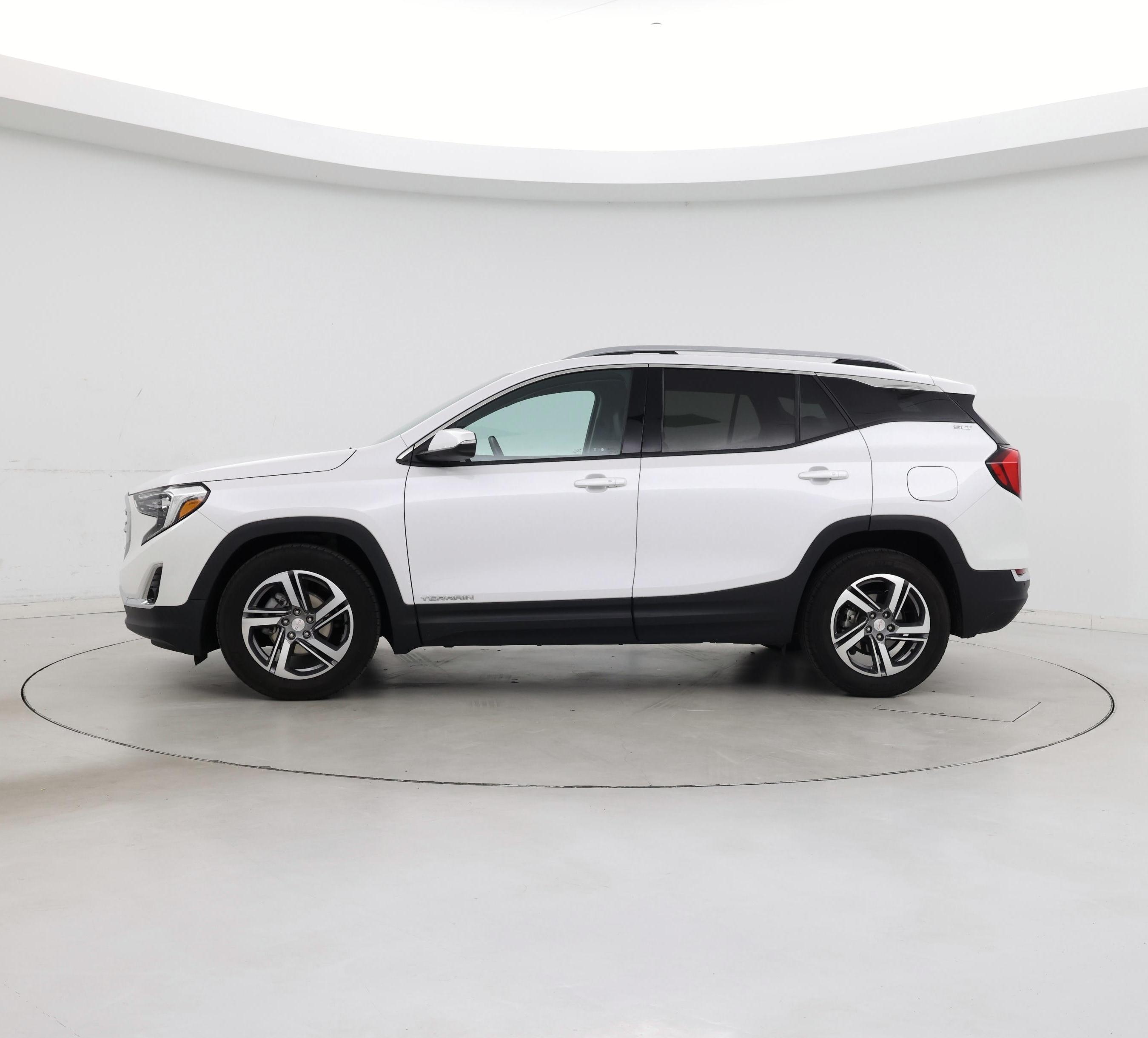 Thumbnail: 2021 GMC Terrain - 3