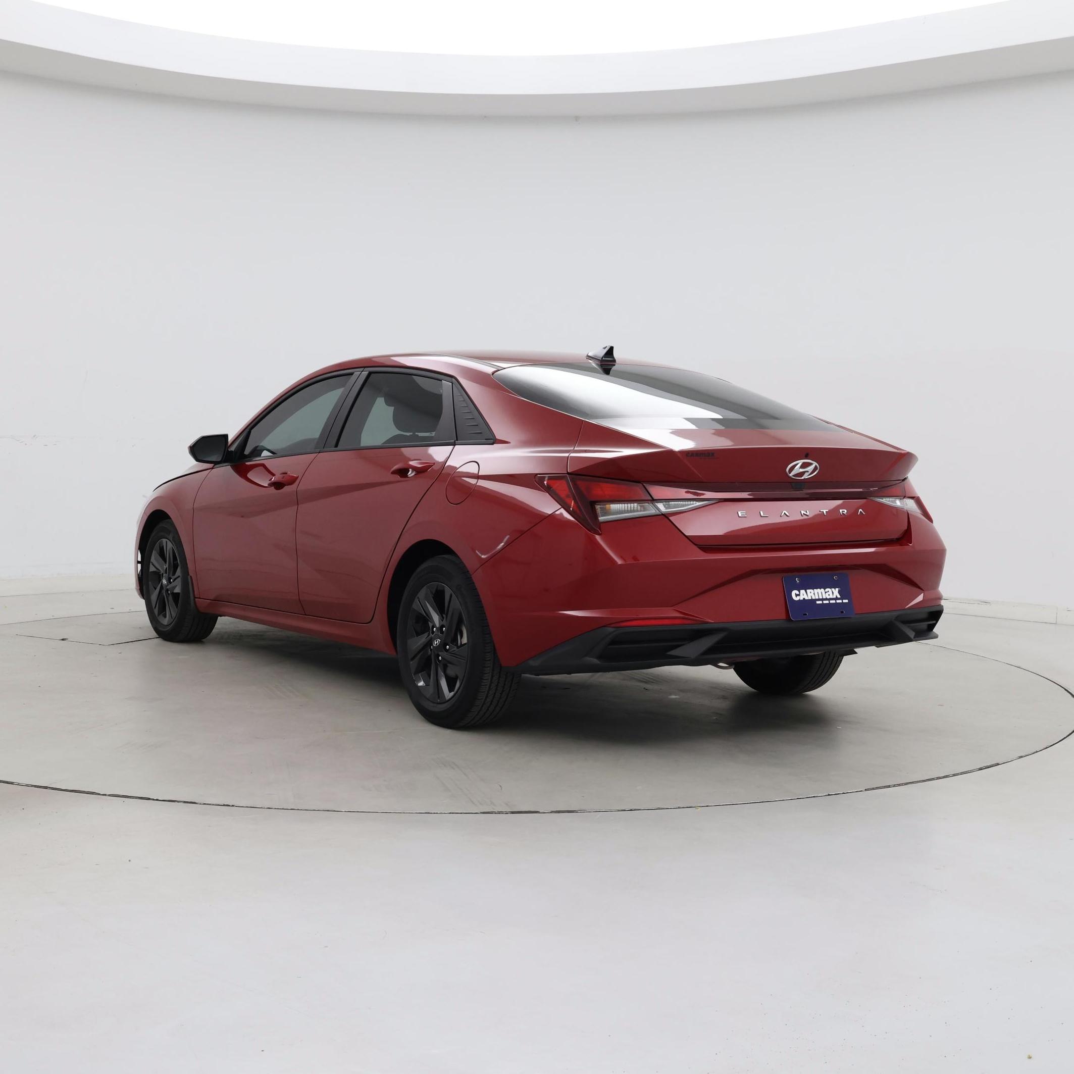Thumbnail: 2023 Hyundai Elantra - 2
