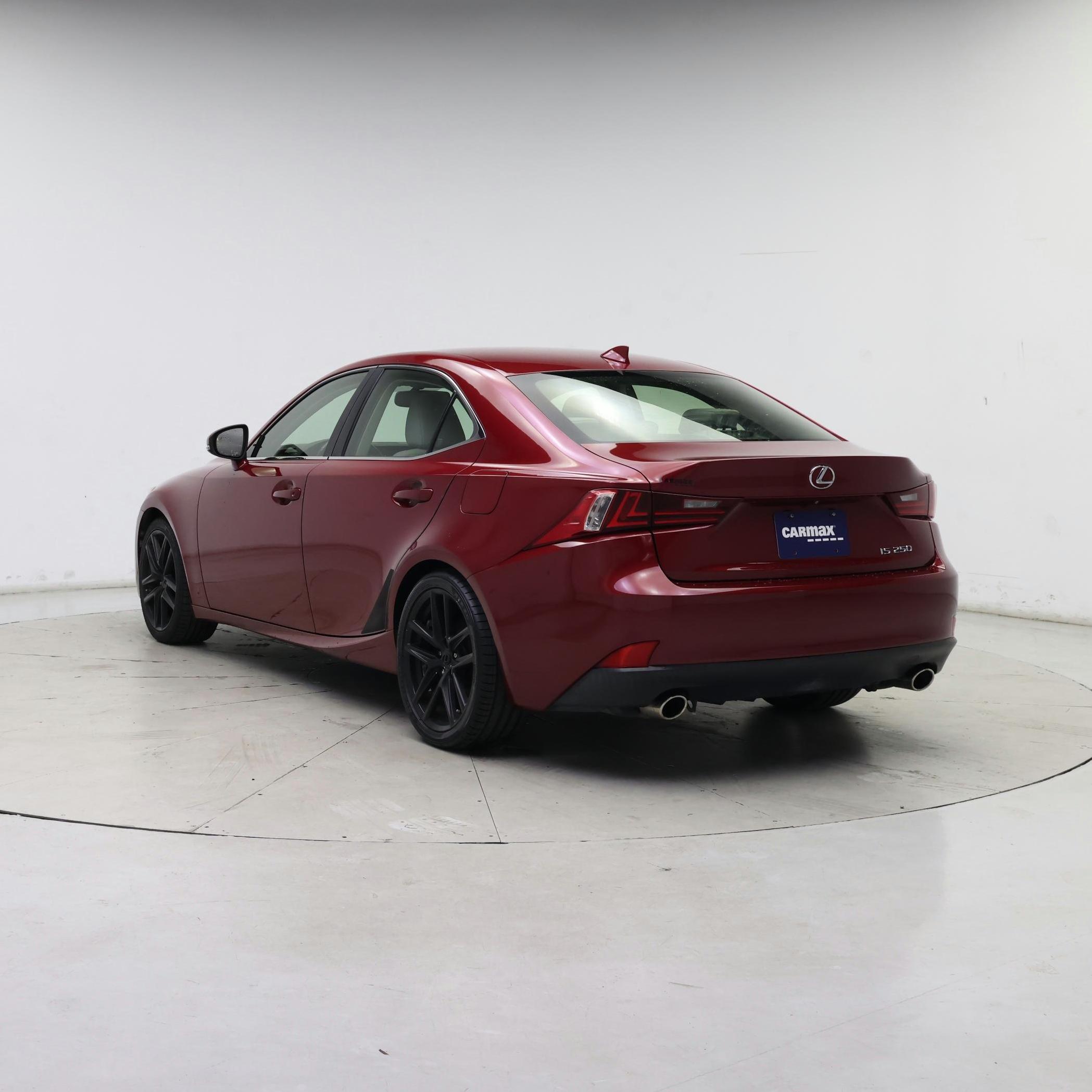 Thumbnail: 2015 Lexus IS - 2
