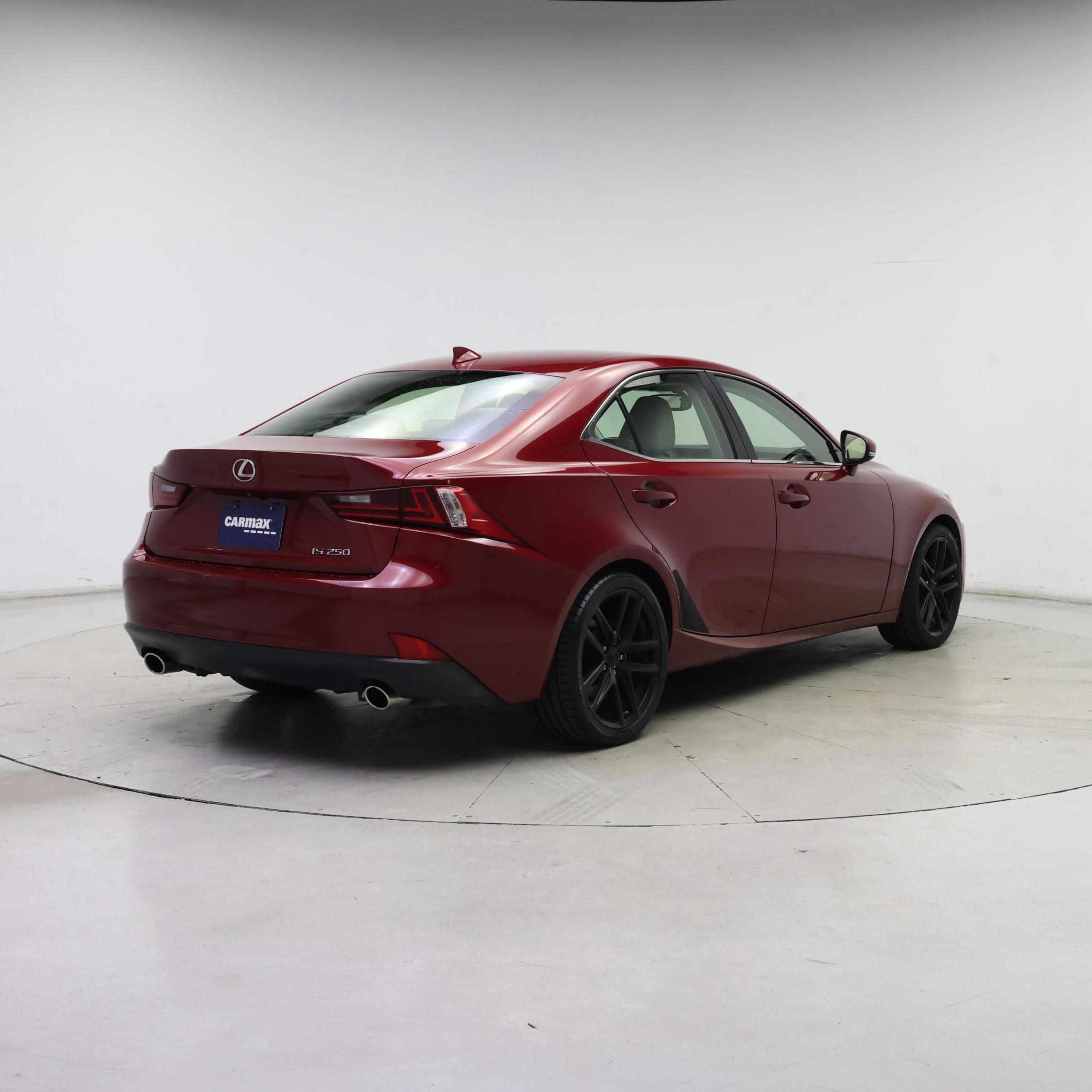 Thumbnail: 2015 Lexus IS - 8