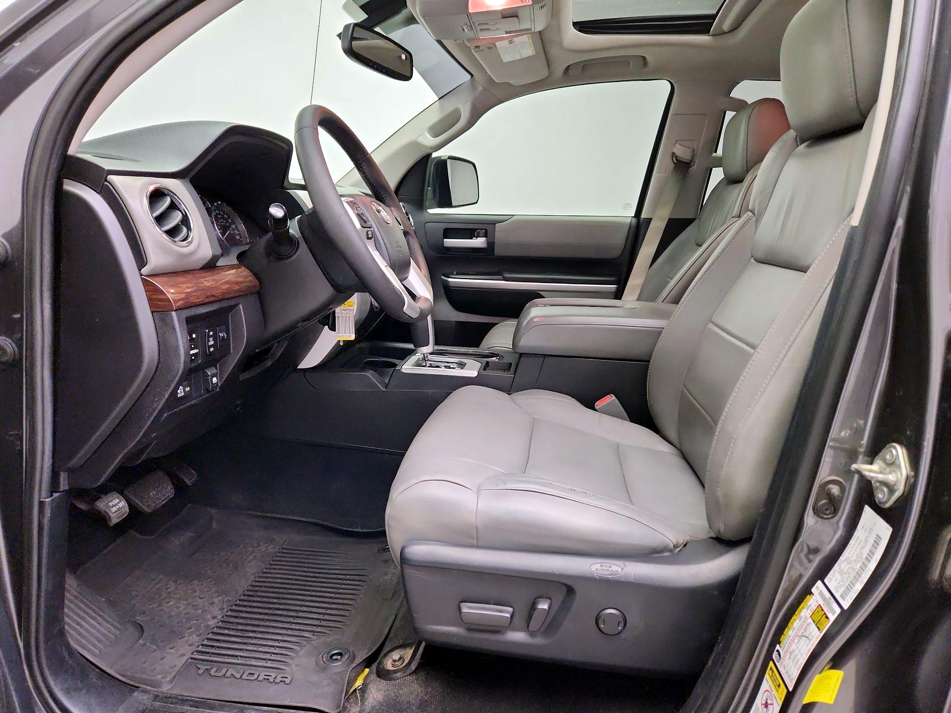 Thumbnail: 2015 Toyota Tundra - 11