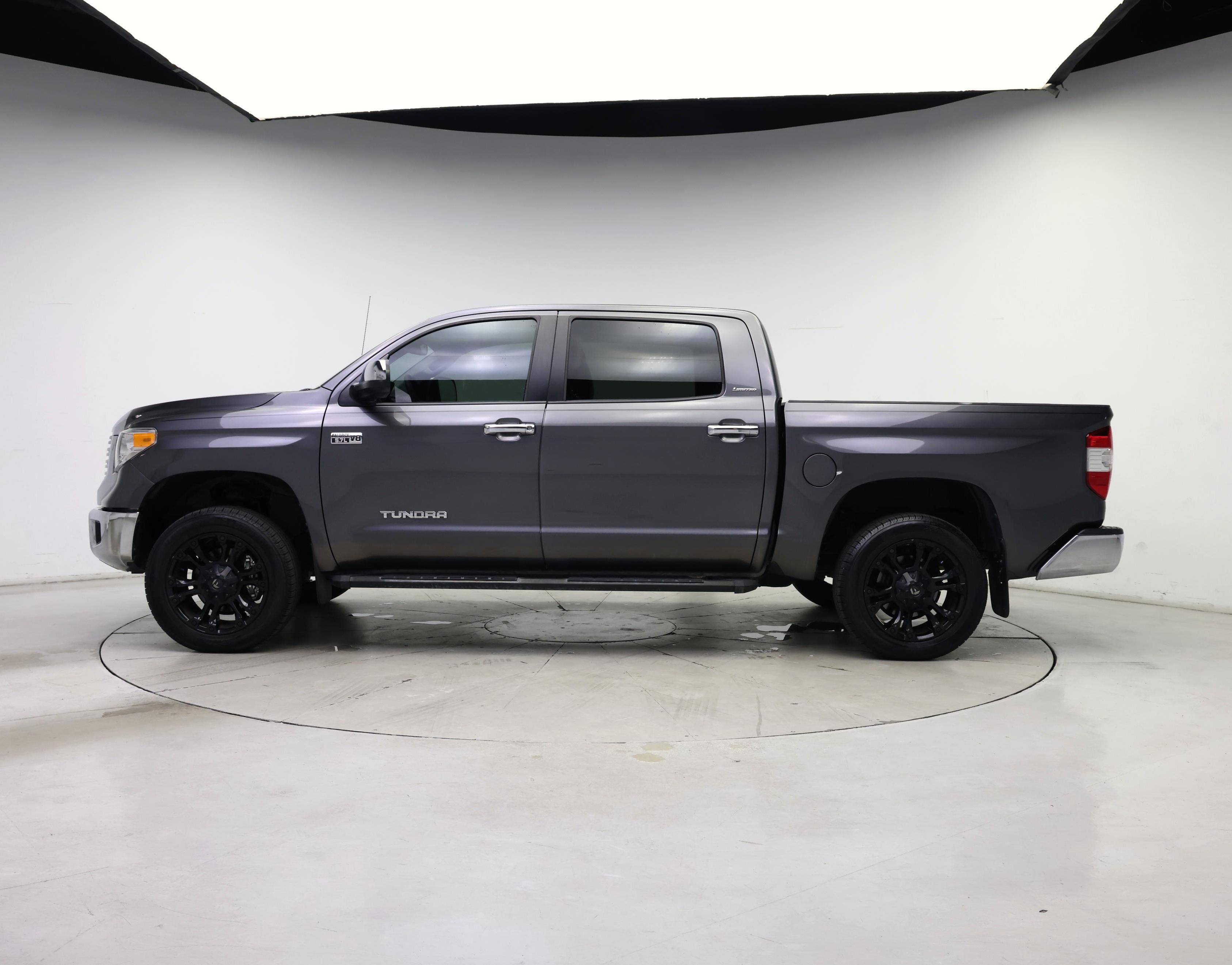 Thumbnail: 2015 Toyota Tundra - 3