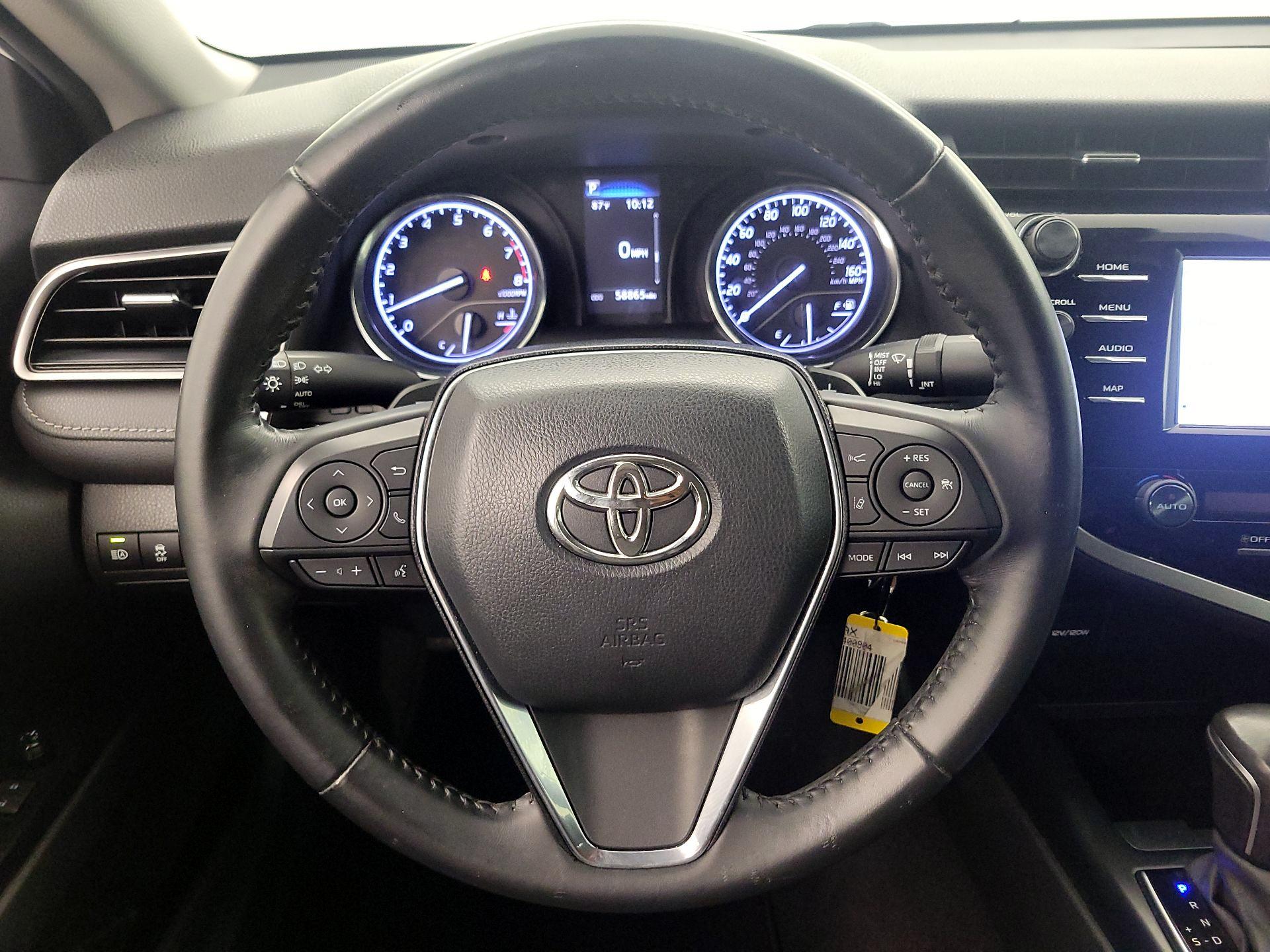 Thumbnail: 2020 Toyota Camry - 10