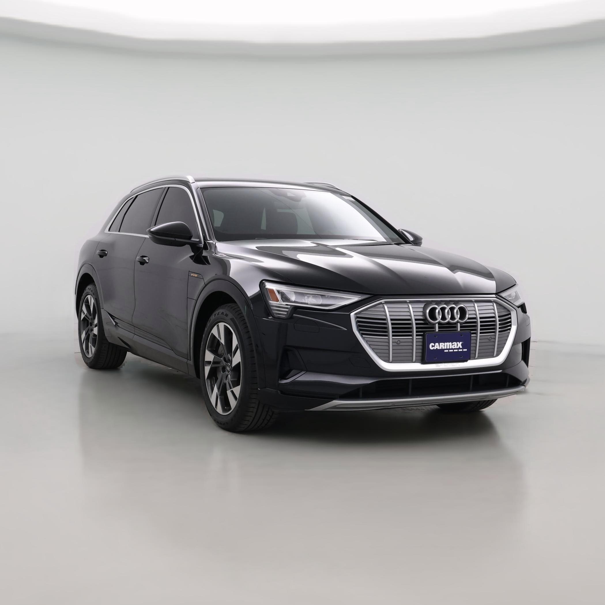 Thumbnail: 2022 Audi e-tron - 1