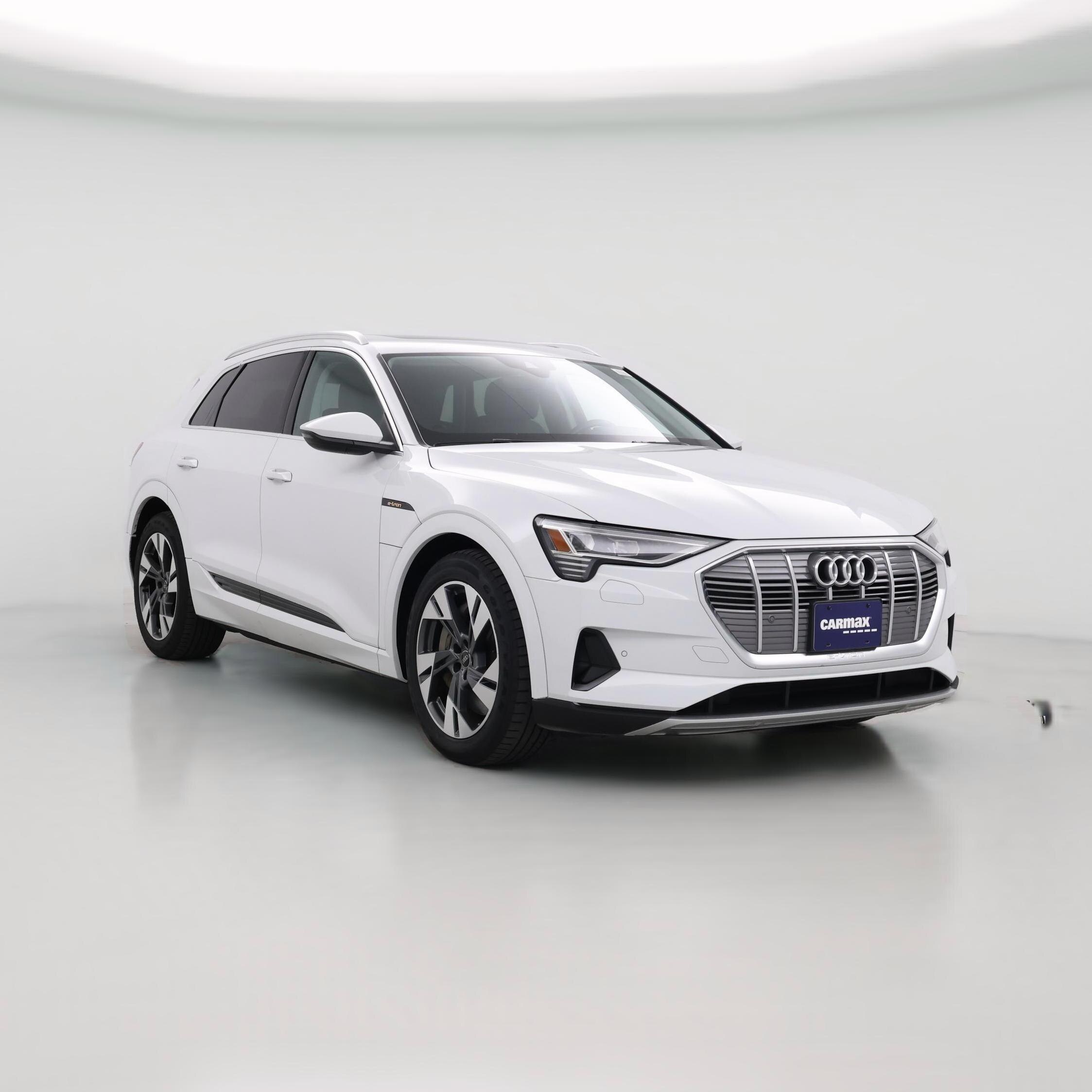 Thumbnail: 2021 Audi e-tron - 1
