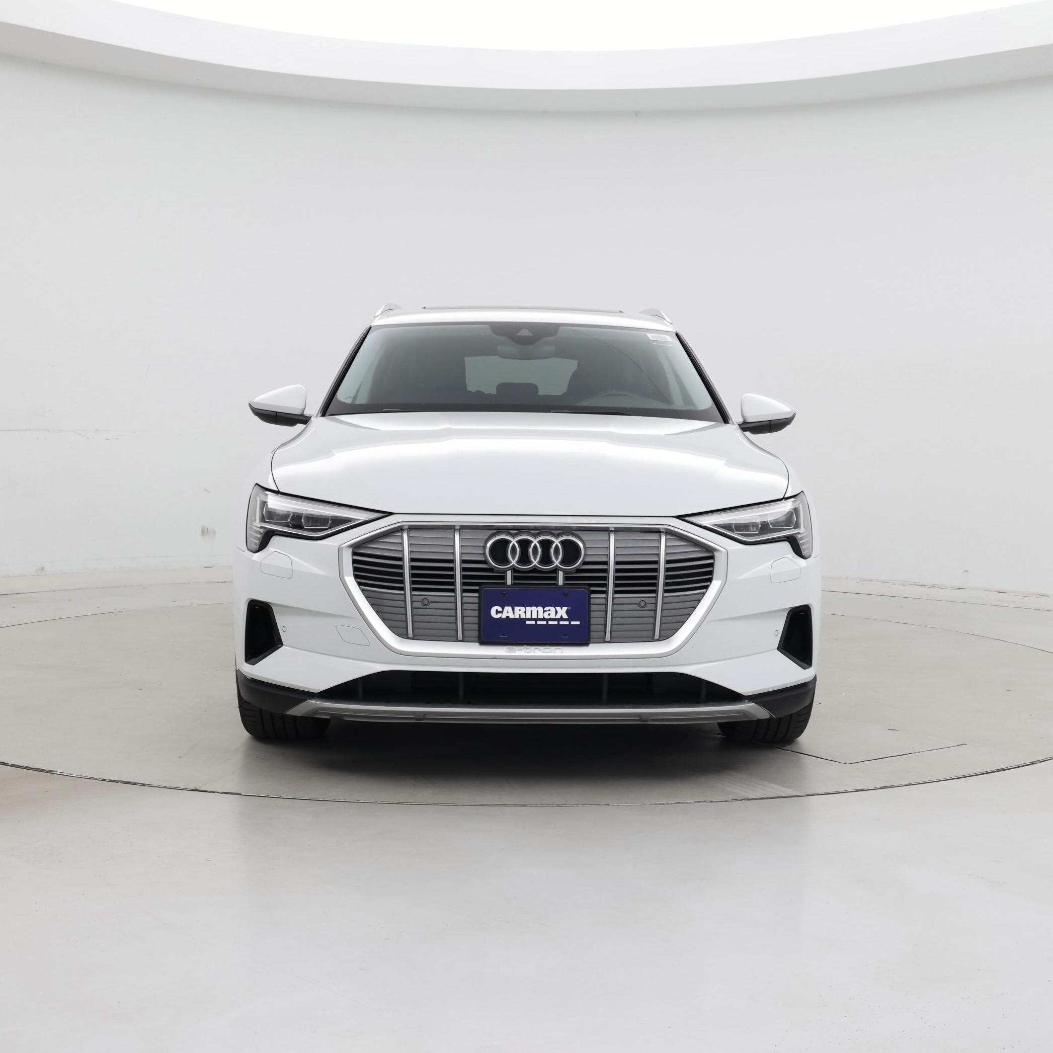 Thumbnail: 2021 Audi e-tron - 5