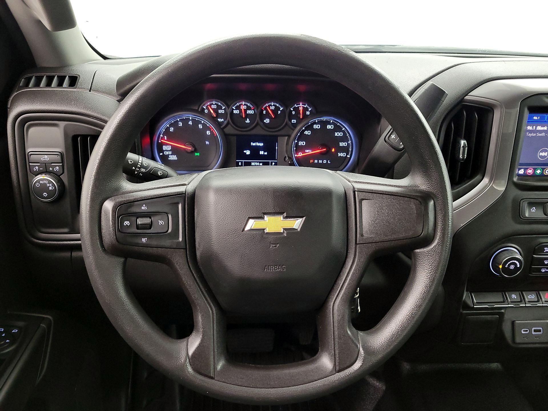 Thumbnail: 2021 Chevrolet Silverado 1500 - 10