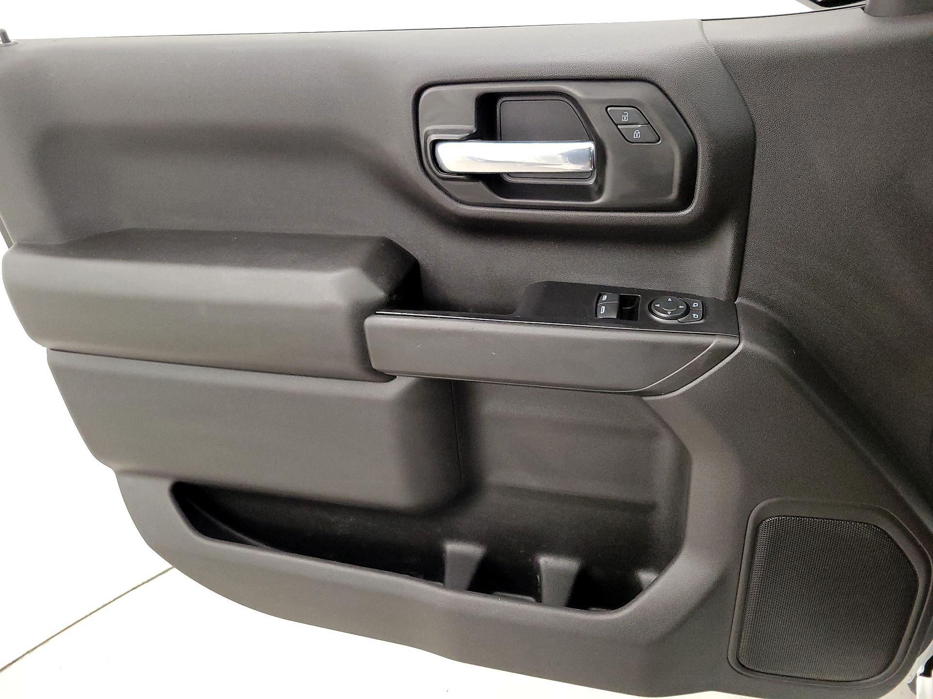 Thumbnail: 2021 Chevrolet Silverado 1500 - 12