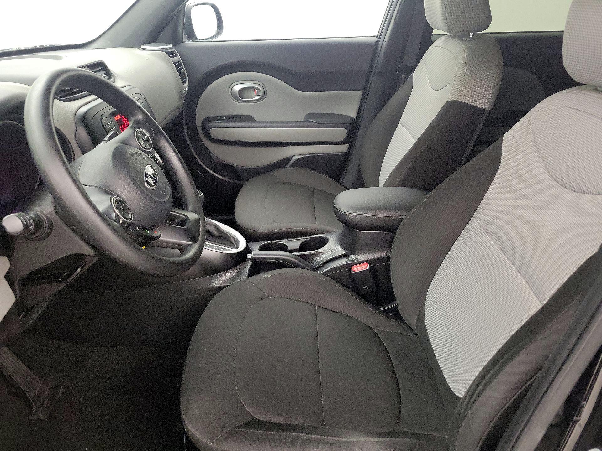 Thumbnail: 2016 Kia Soul - 11