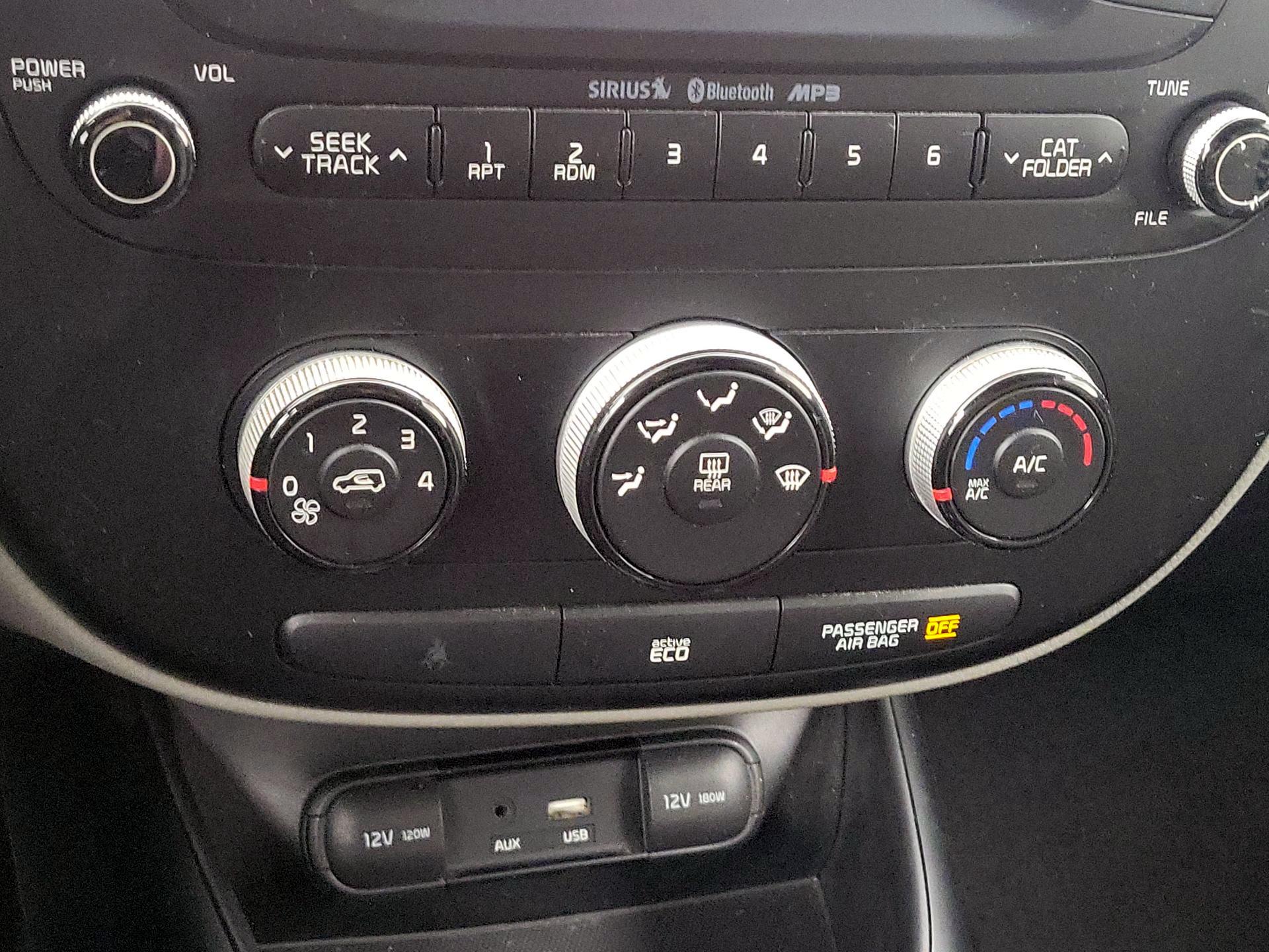 Thumbnail: 2016 Kia Soul - 15