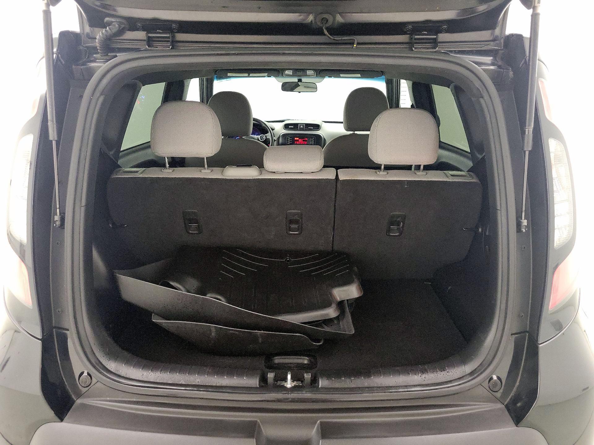 Thumbnail: 2016 Kia Soul - 19