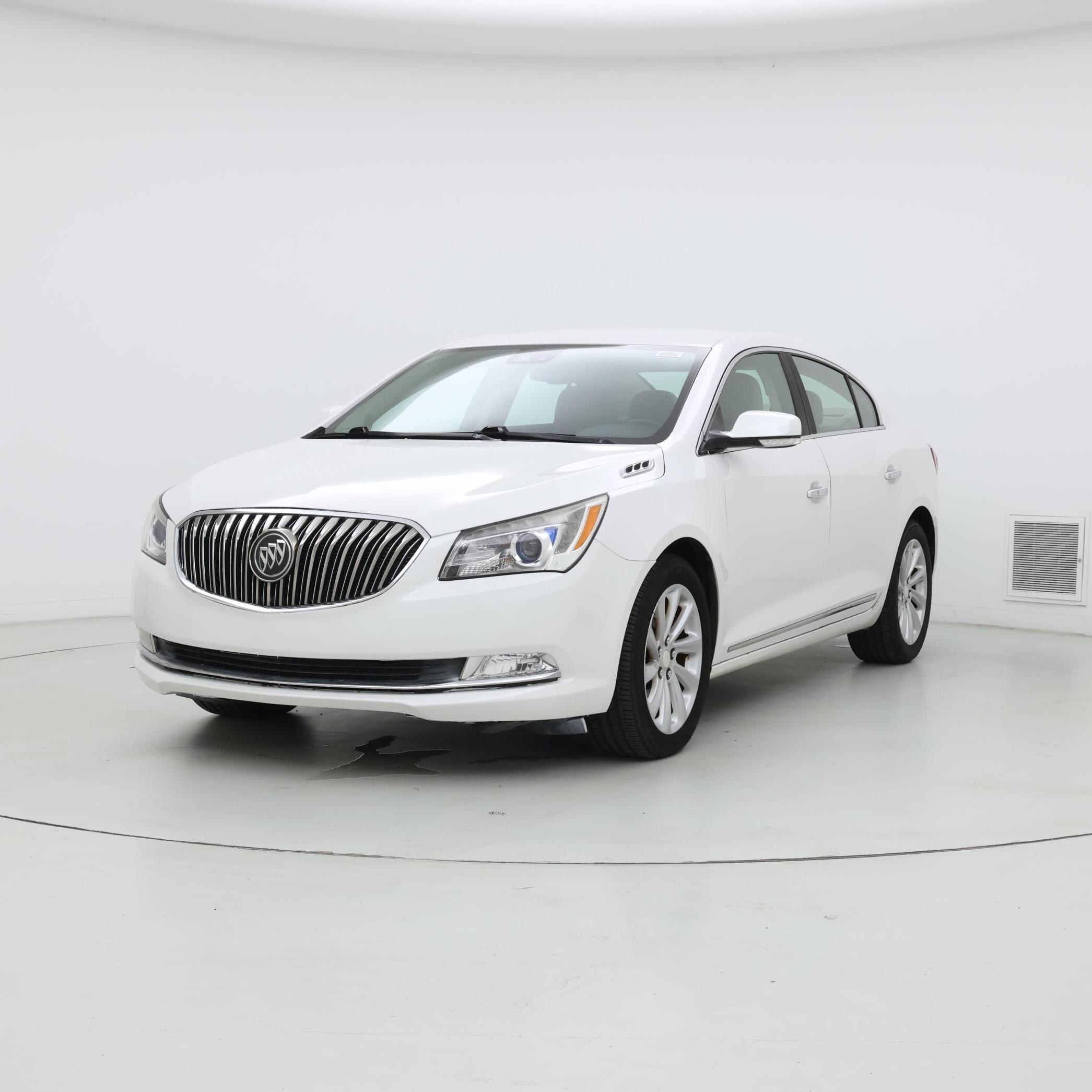 Thumbnail: 2015 Buick LaCrosse - 4