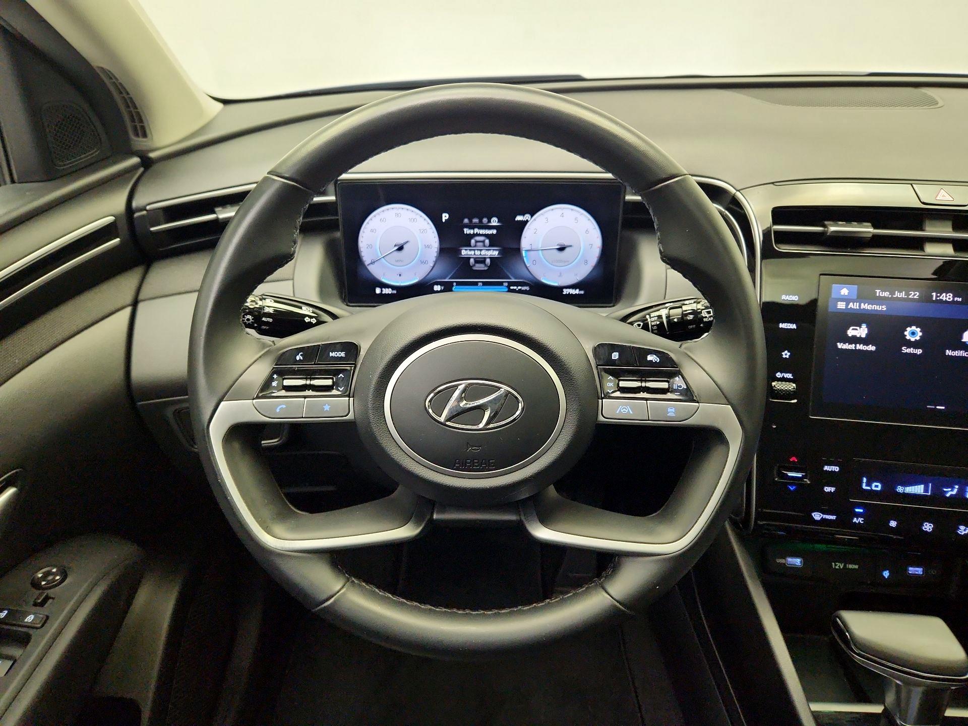 Thumbnail: 2023 Hyundai Tucson - 10