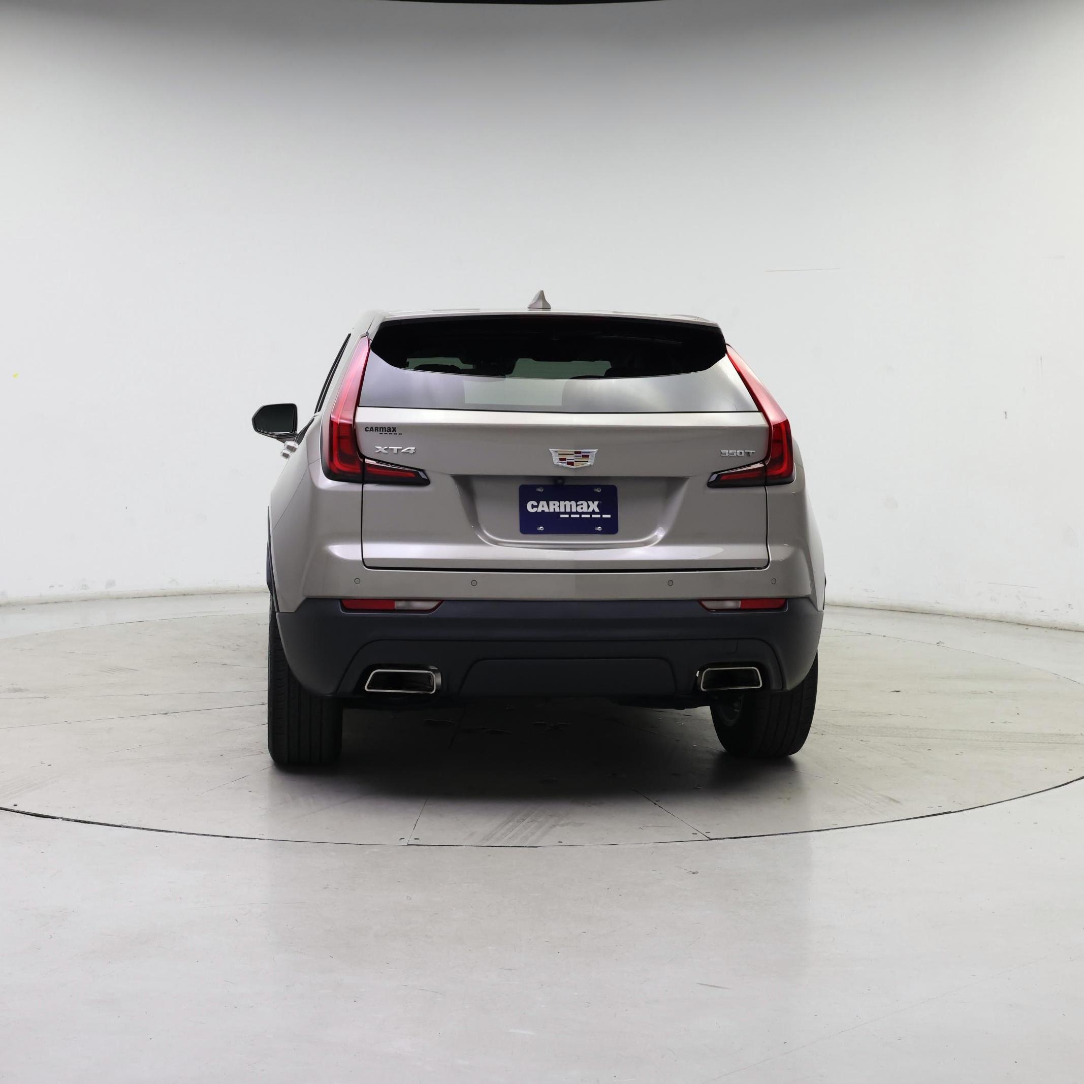 Thumbnail: 2023 Cadillac XT4 - 6