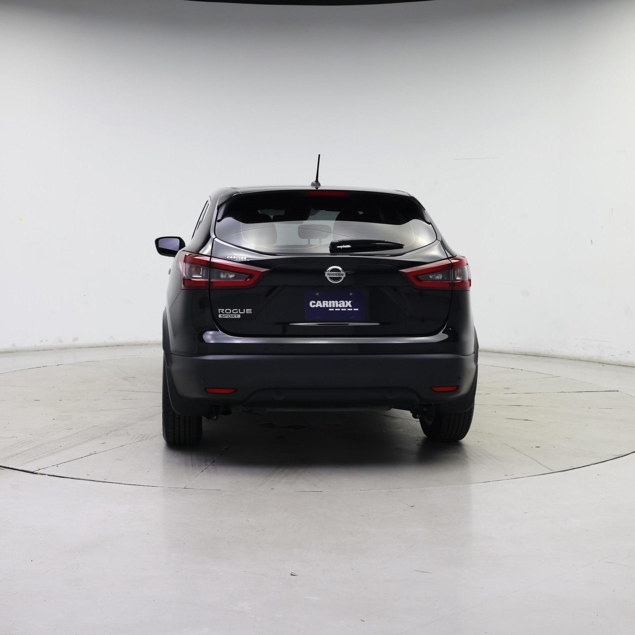 Thumbnail: 2021 Nissan Rogue Sport - 6