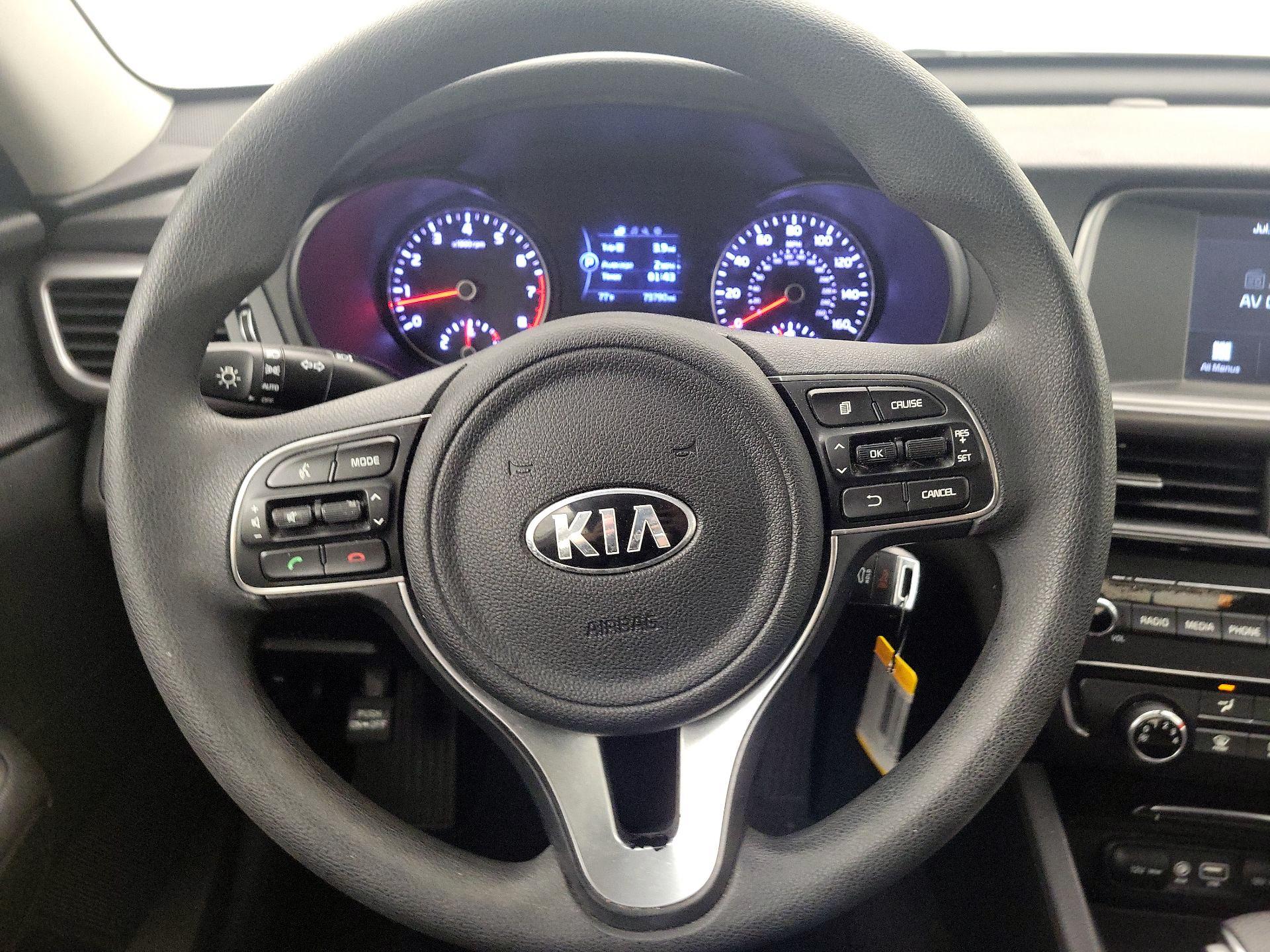 Thumbnail: 2018 Kia Optima - 10