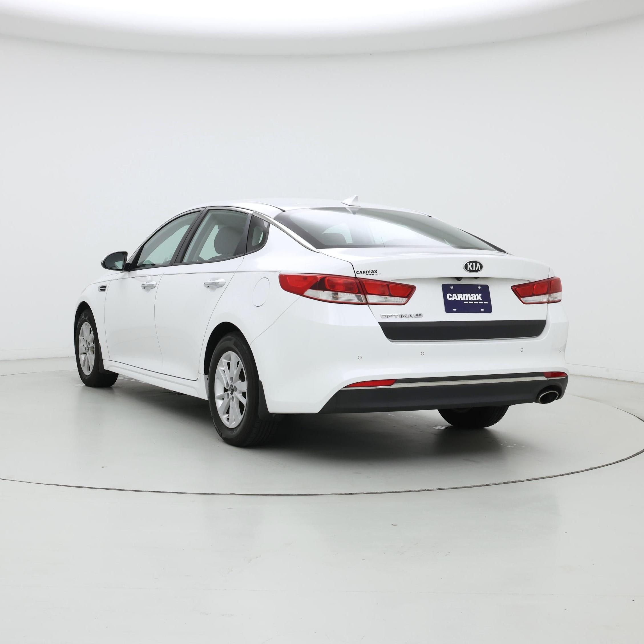 Thumbnail: 2018 Kia Optima - 2