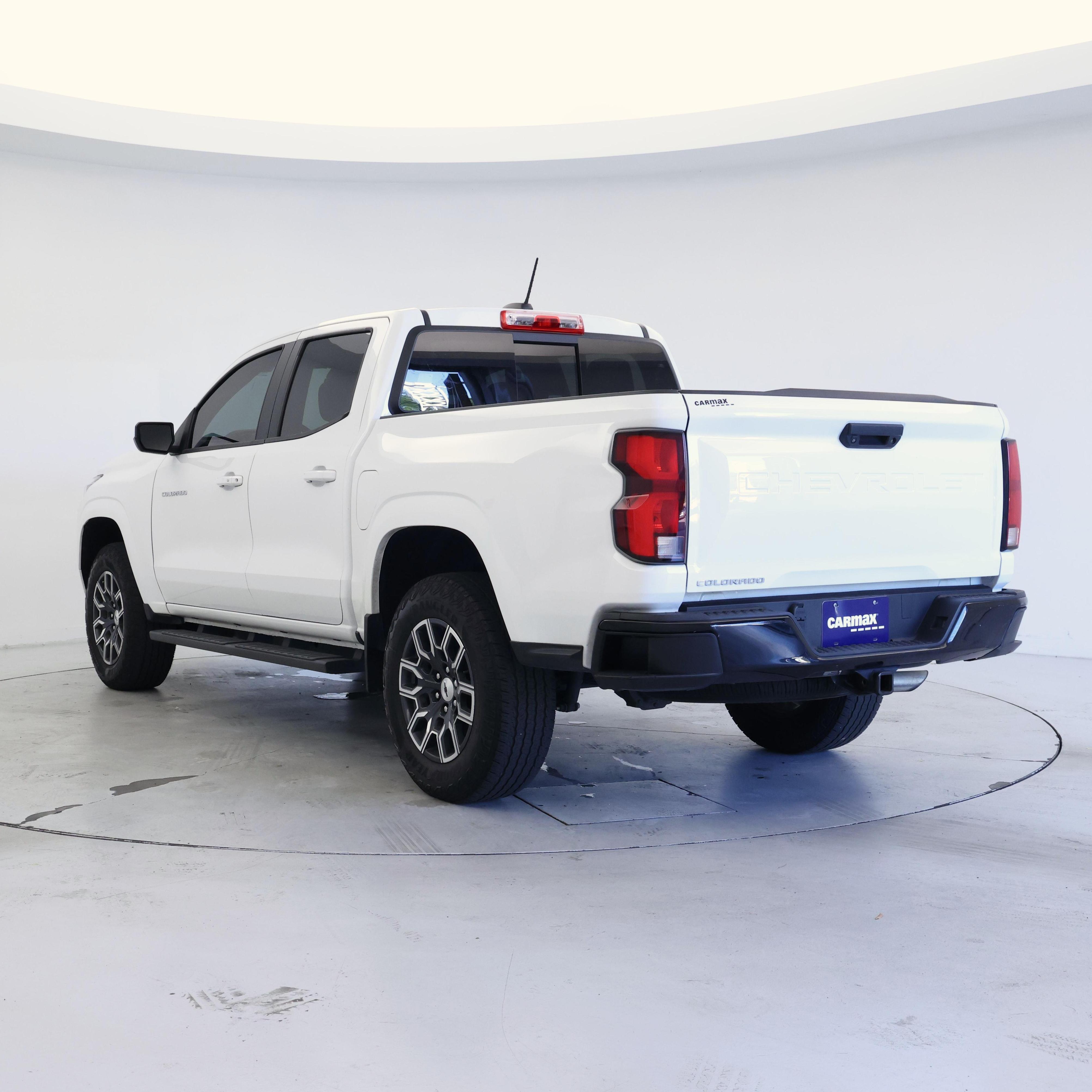 Thumbnail: 2023 Chevrolet Colorado - 2