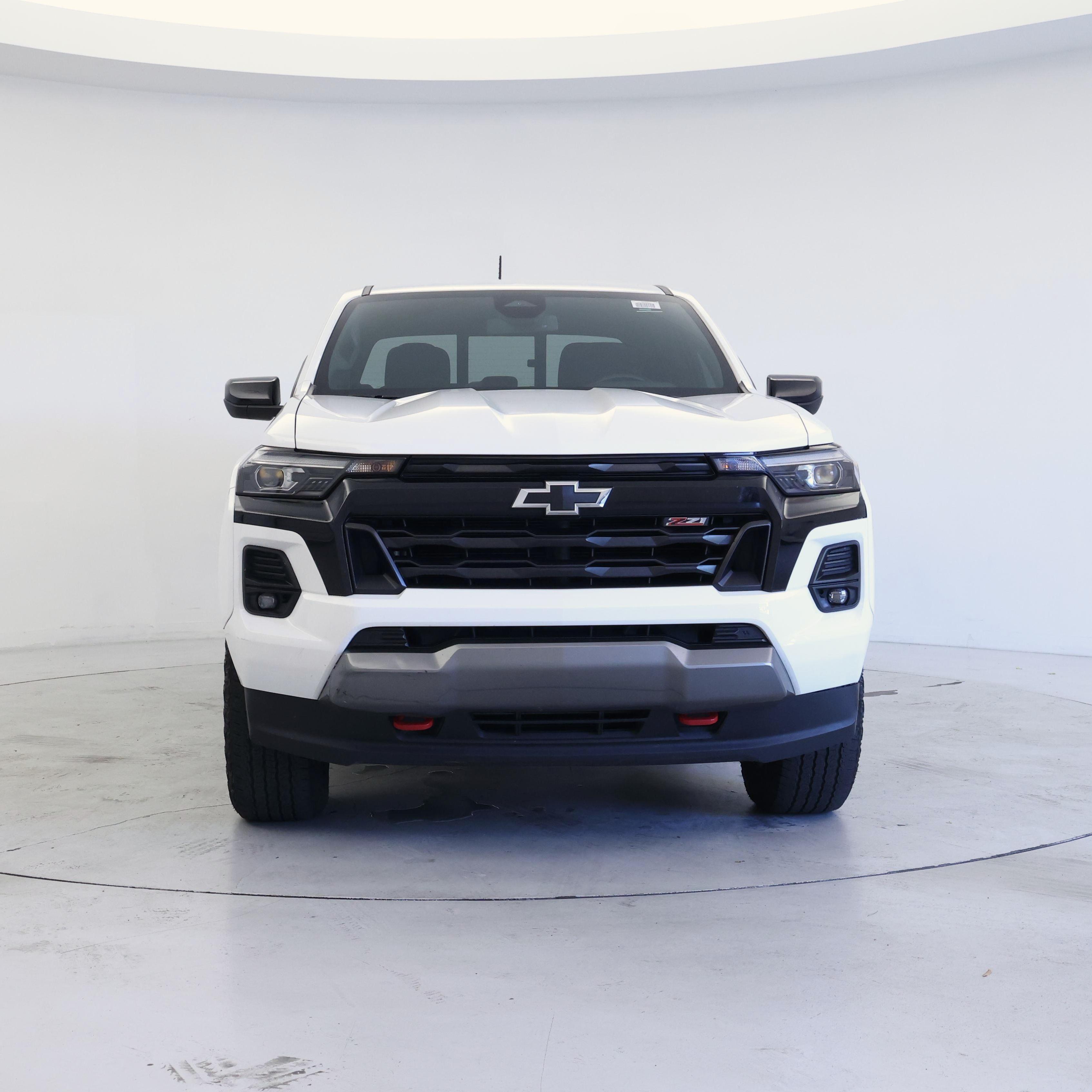 Thumbnail: 2023 Chevrolet Colorado - 5
