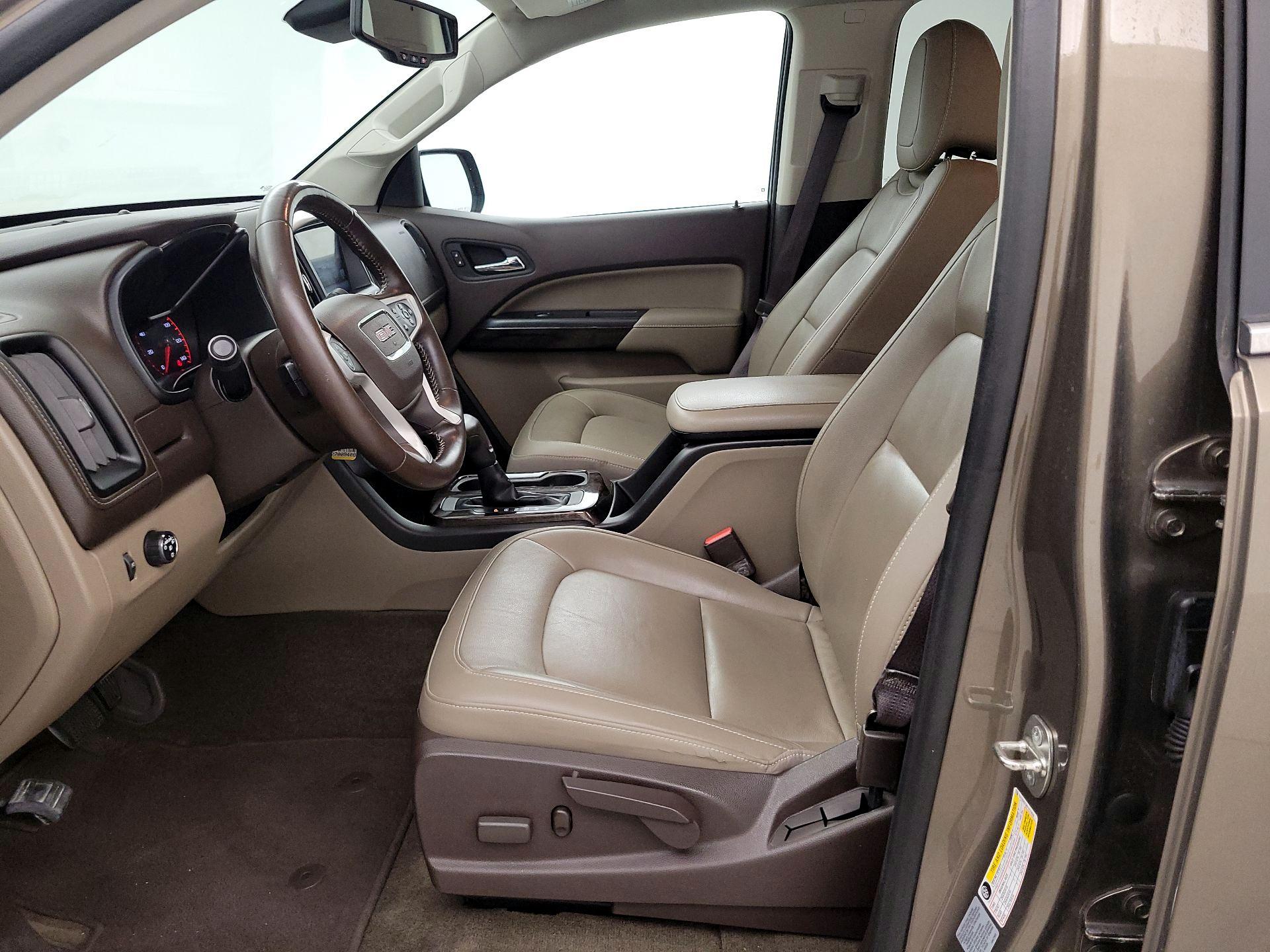 Thumbnail: 2015 GMC Canyon - 11