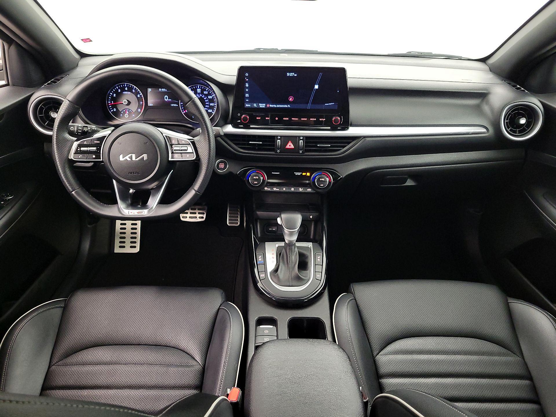 Thumbnail: 2023 Kia Forte - 9
