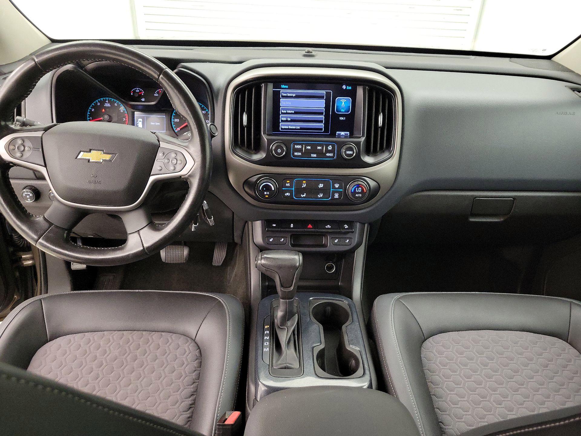 Thumbnail: 2015 Chevrolet Colorado - 9