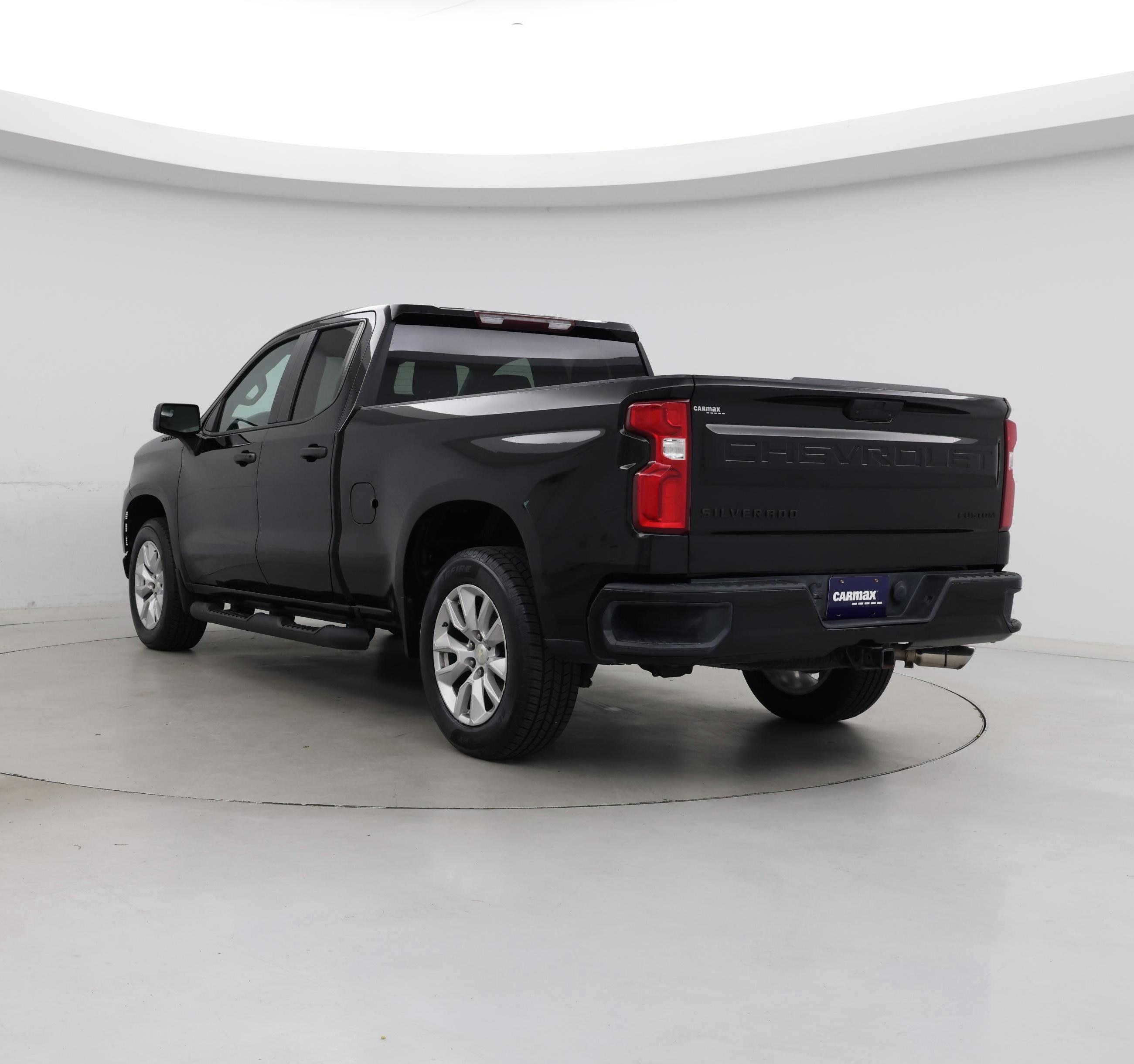 Thumbnail: 2020 Chevrolet Silverado 1500 - 2