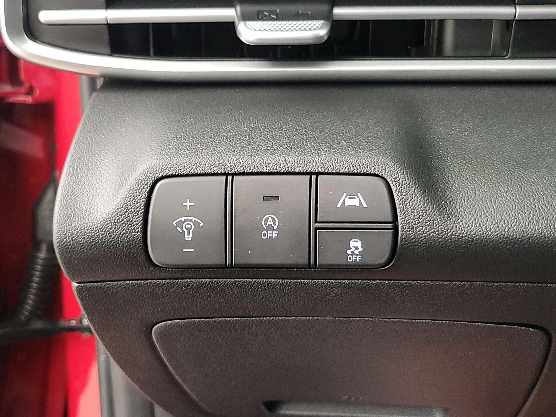 Thumbnail: 2021 Hyundai Elantra - 13