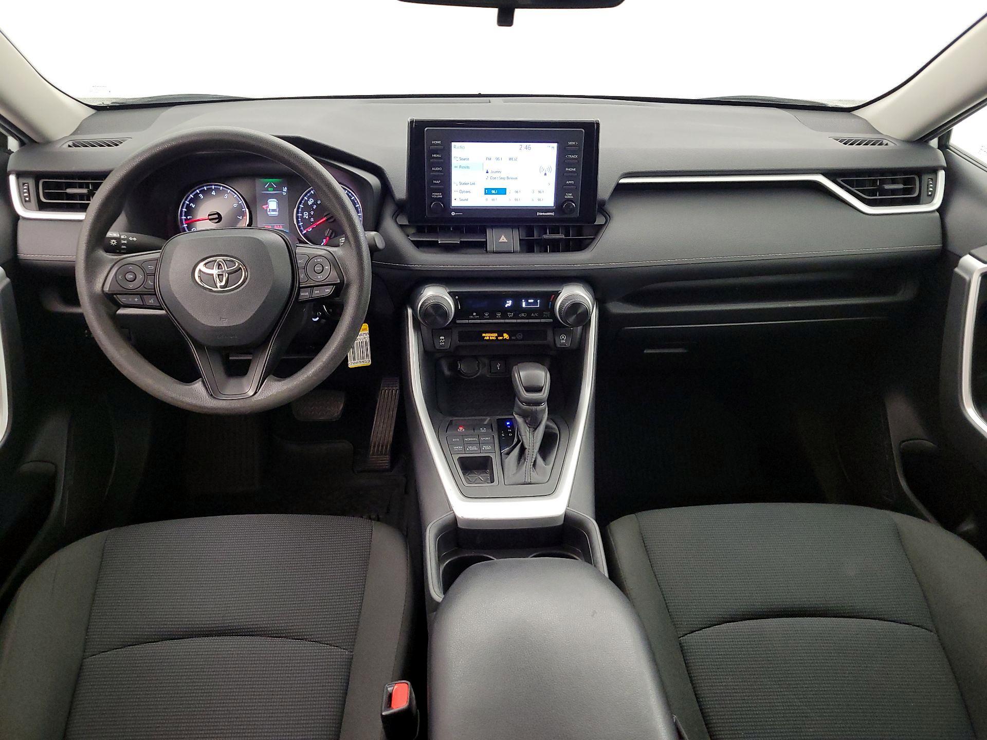 Thumbnail: 2021 Toyota RAV4 - 9
