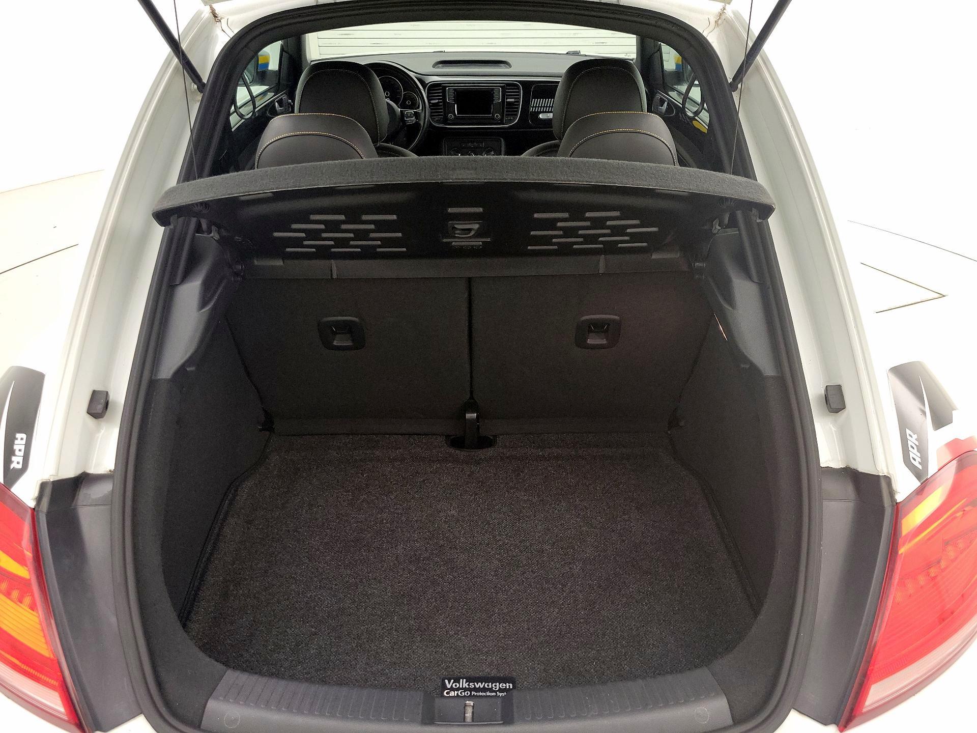 Thumbnail: 2016 Volkswagen Beetle - 19