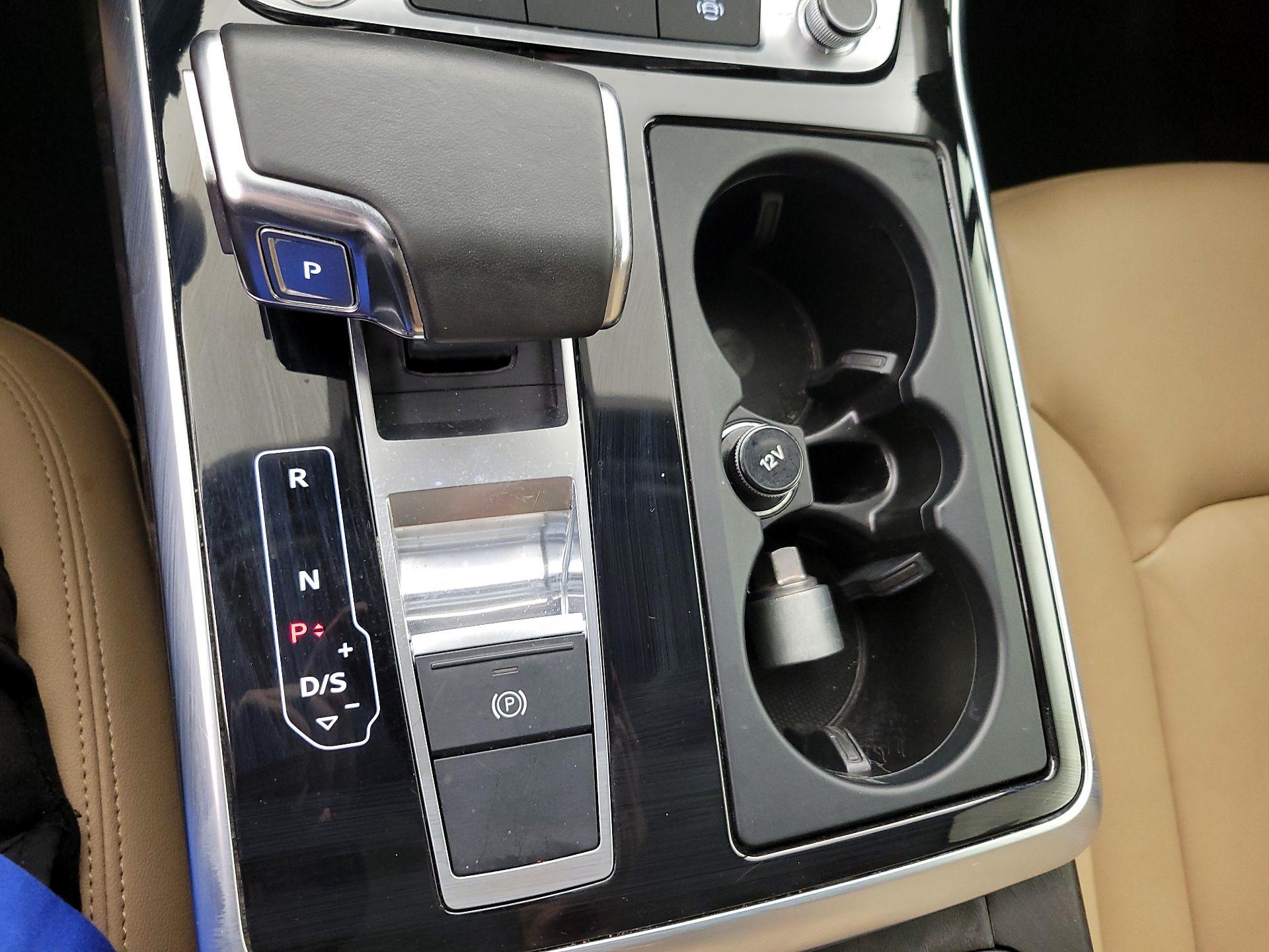 Thumbnail: 2021 Audi Q7 - 17