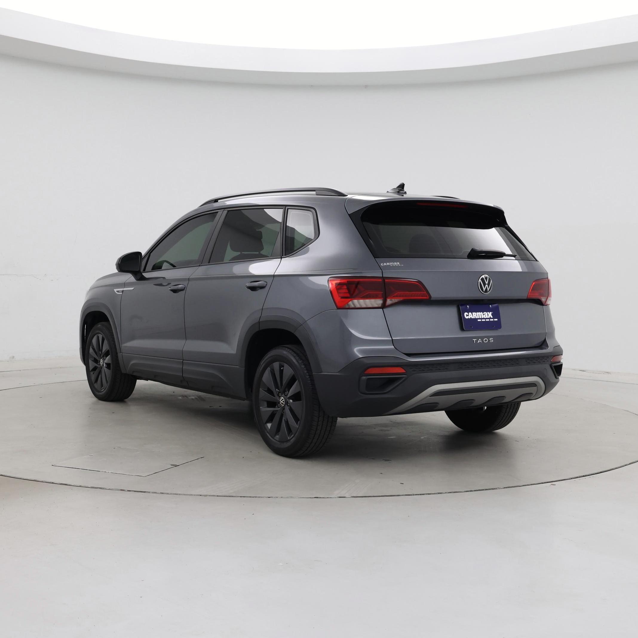 Thumbnail: 2022 Volkswagen Taos - 2