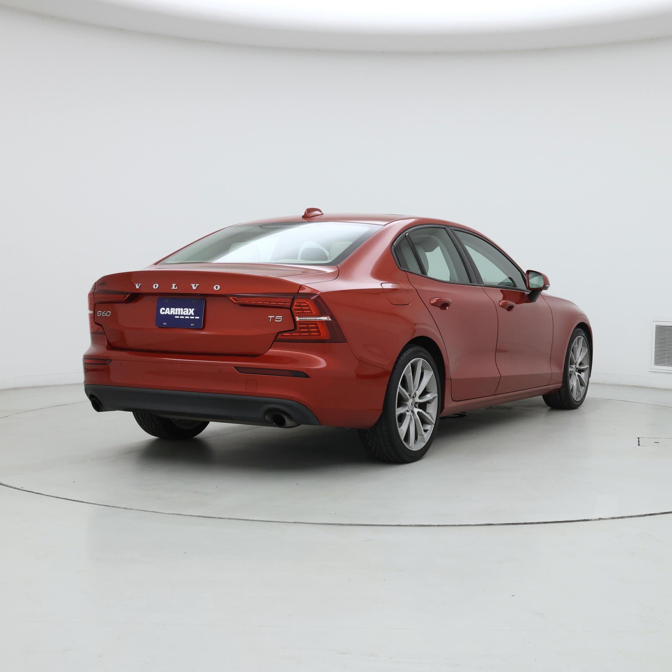 Thumbnail: 2019 Volvo S60 - 8