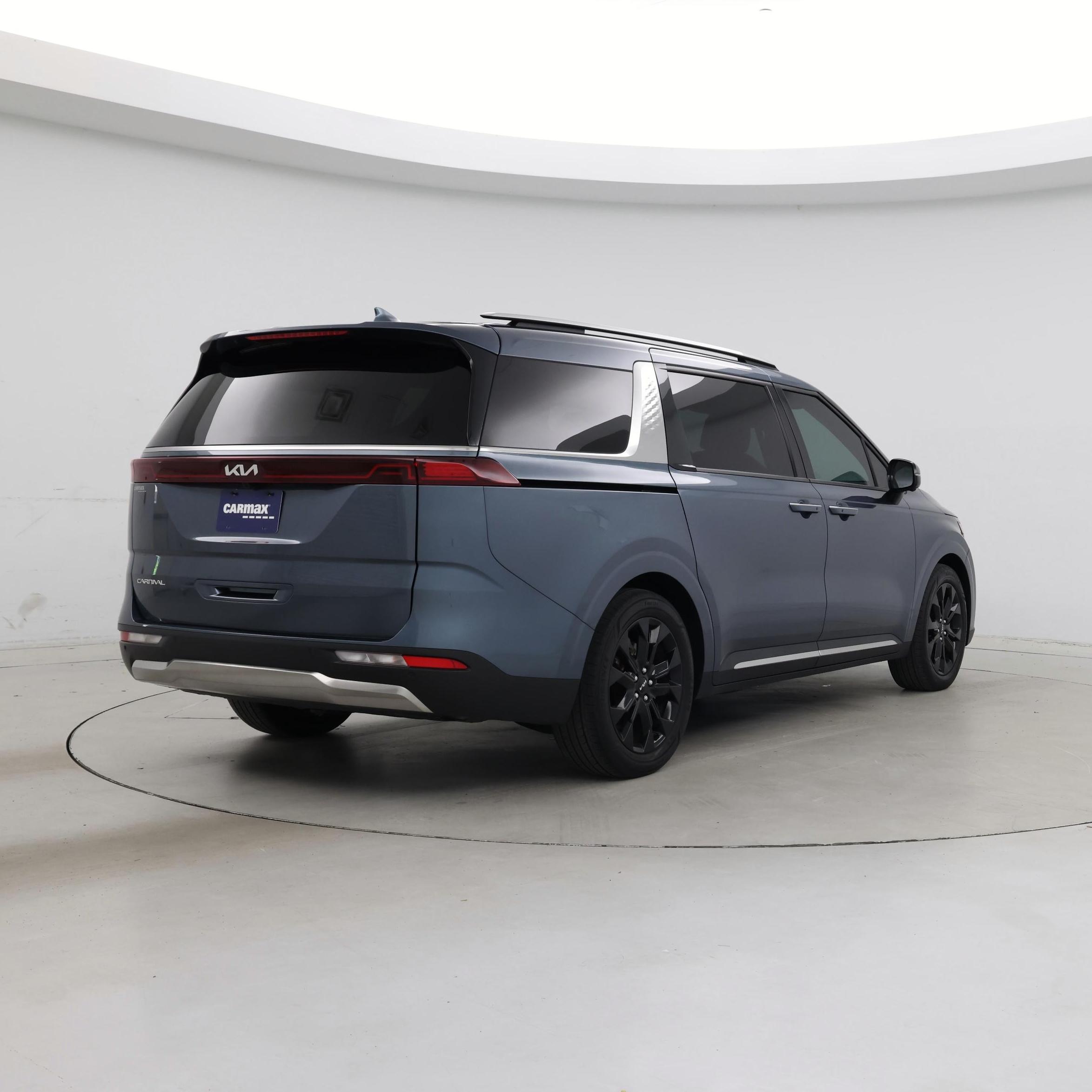 Thumbnail: 2024 Kia Carnival - 8