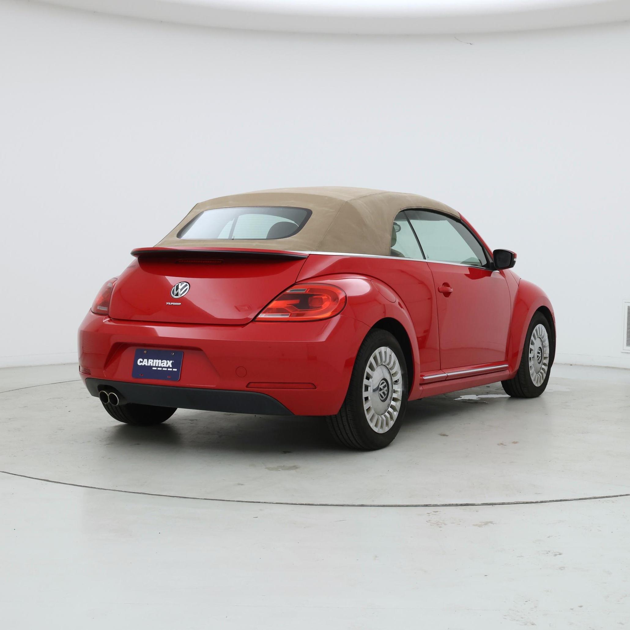 Thumbnail: 2014 Volkswagen Beetle - 8