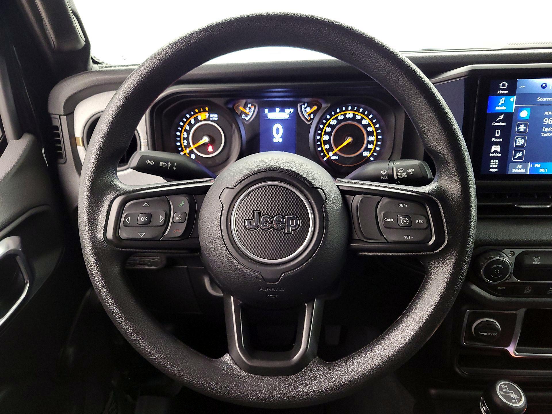Thumbnail: 2024 Jeep Wrangler - 10